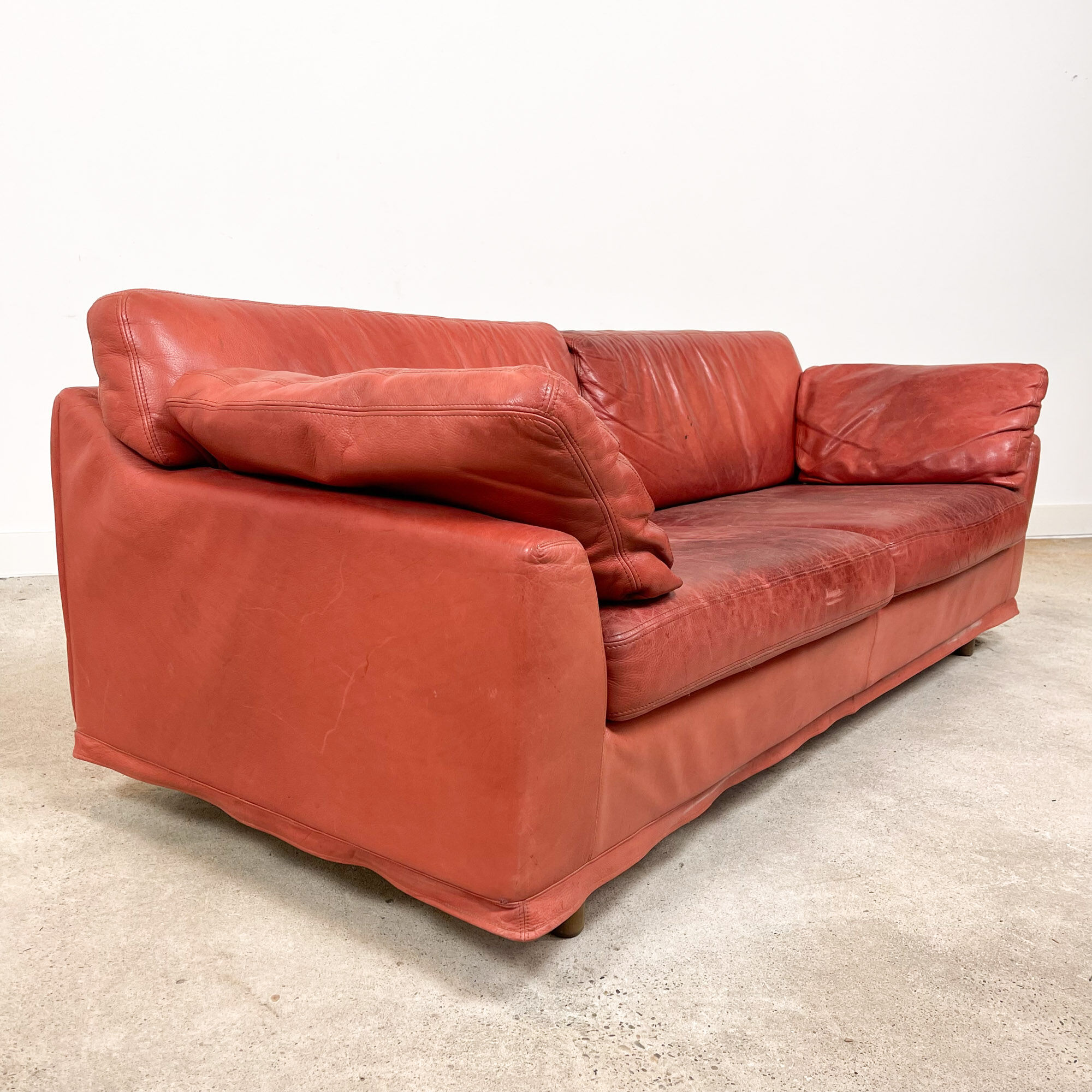 Vintage Red leather sofa by Kenneth Bergenblad model Fredrik for DUX