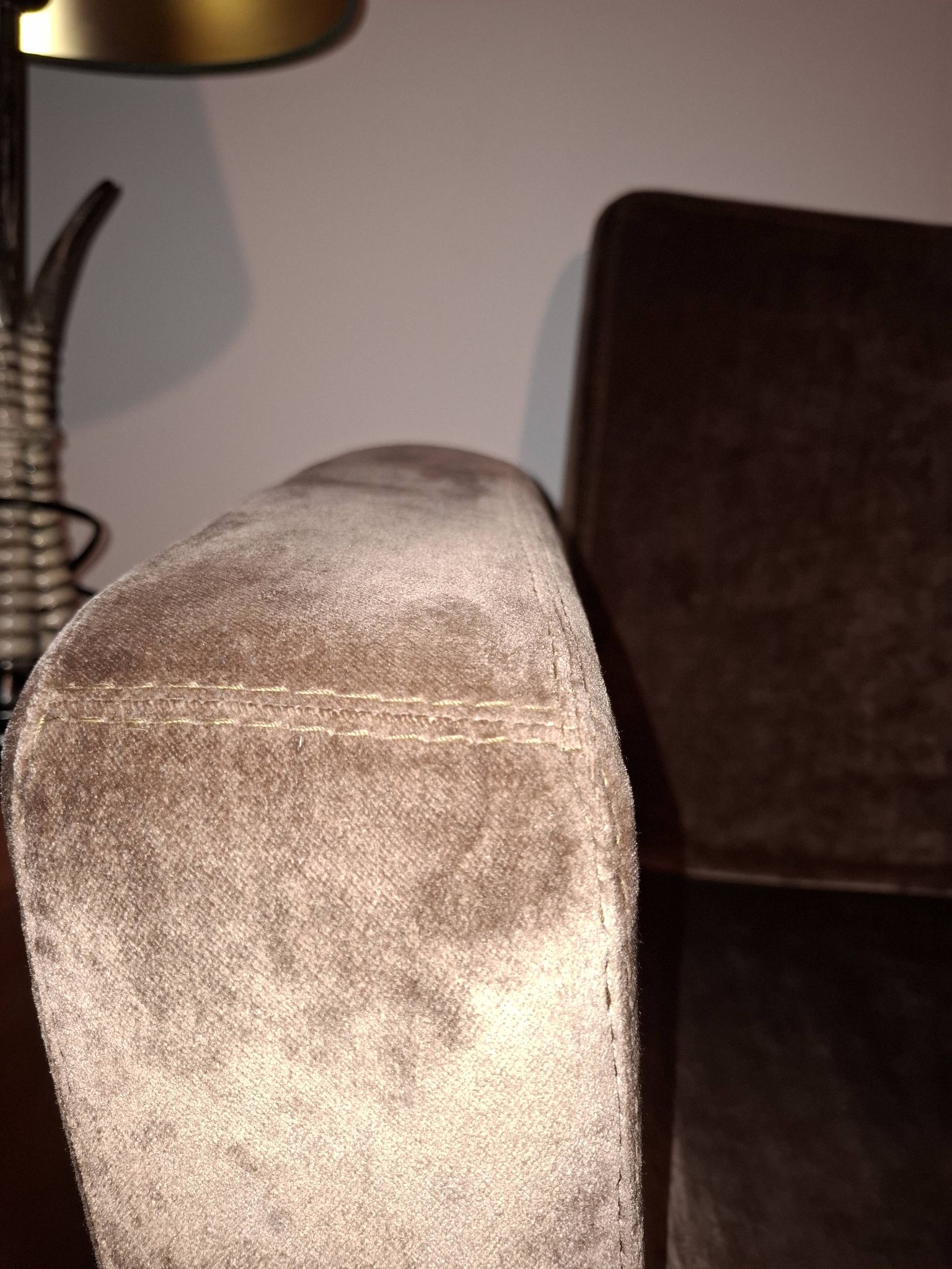 Artisan-Restored Mid-Century Armchair in Golden Mustard Velvet | Bruno Gonç