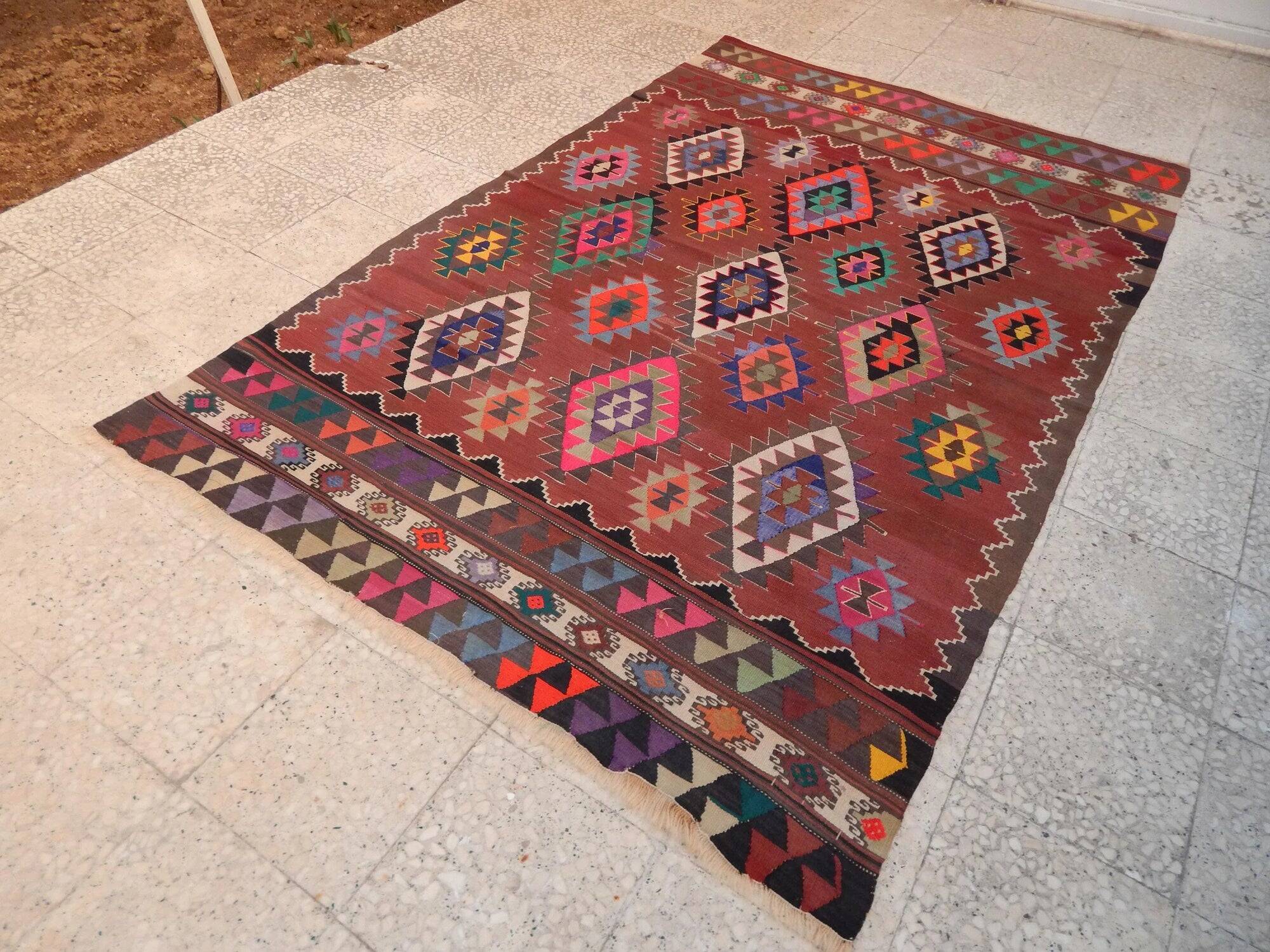 Vintage Turkish kilim handwoven 152x232 cm
