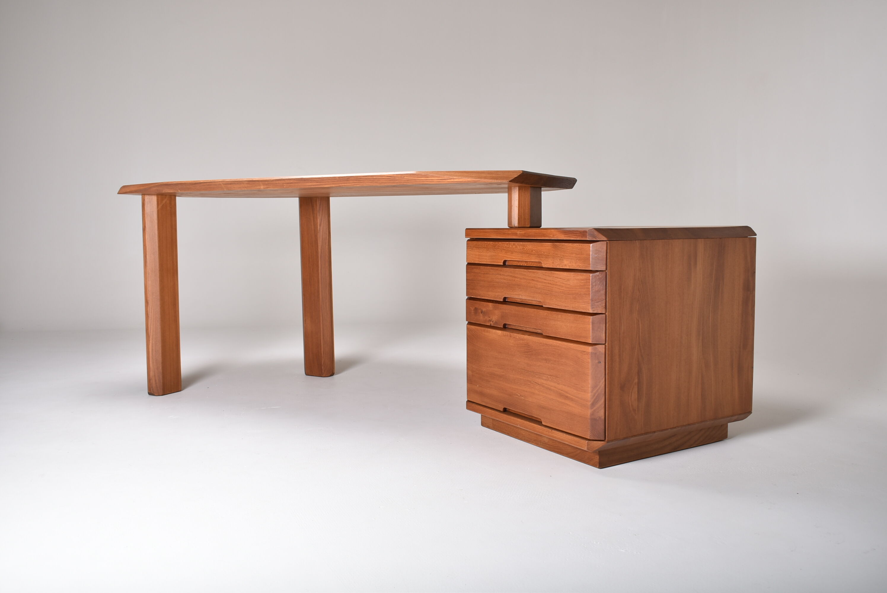 Desk B40 by Pierre Chapo