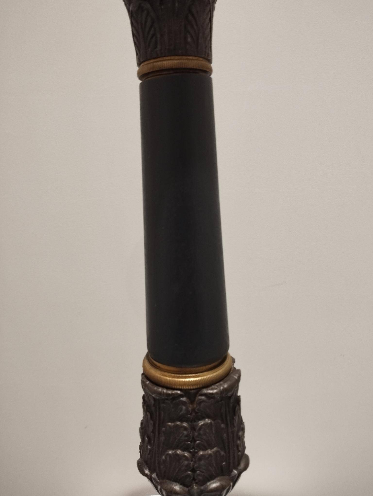 Antique lamp base with lion's paw - Restoration Period - Empire