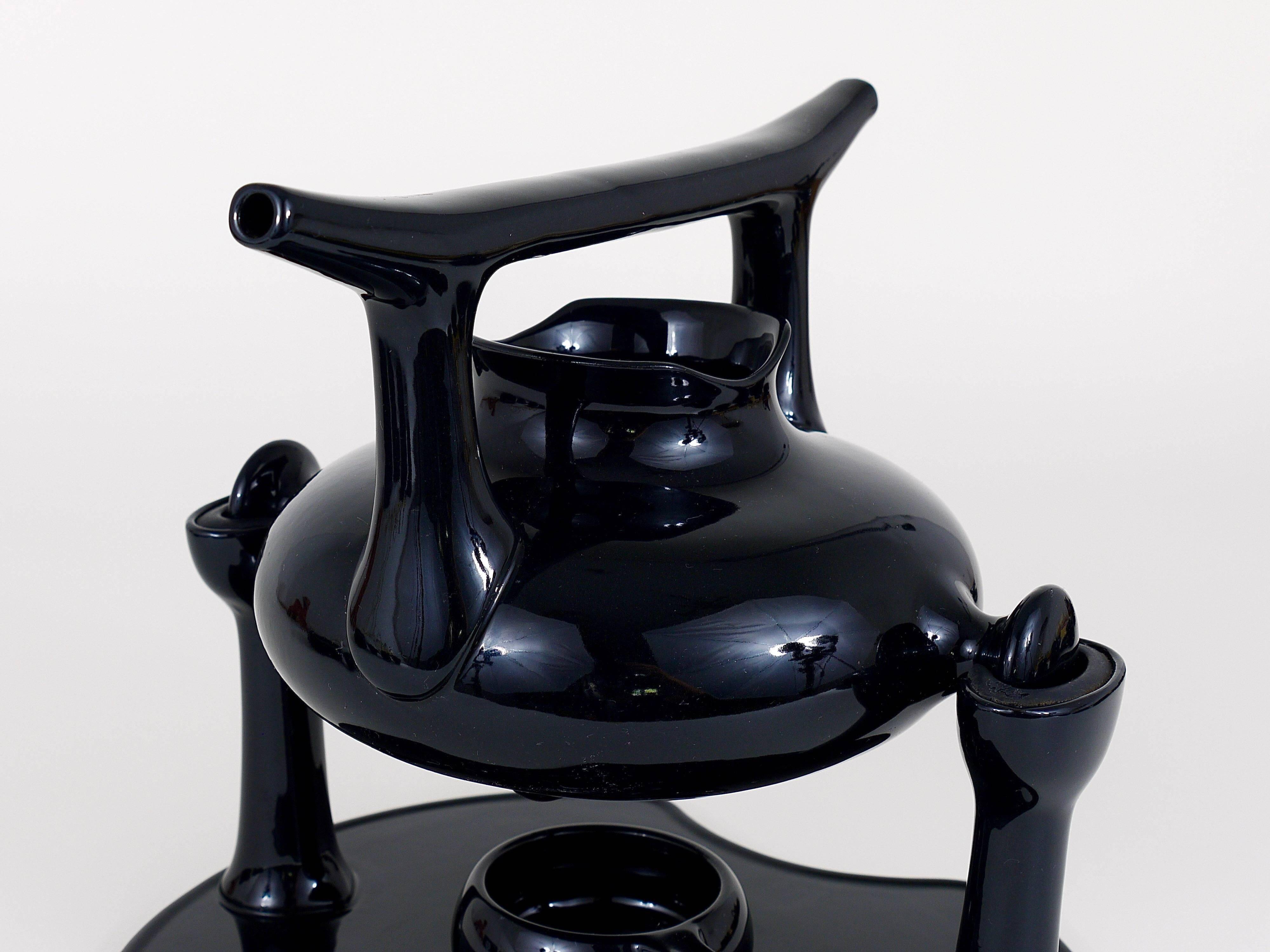 Complete tea service set and plates by Luigi Colani Zen, earthenware, Friesland, Germany, 1970s.