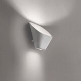 Foscarini Aplomb wall light in cement