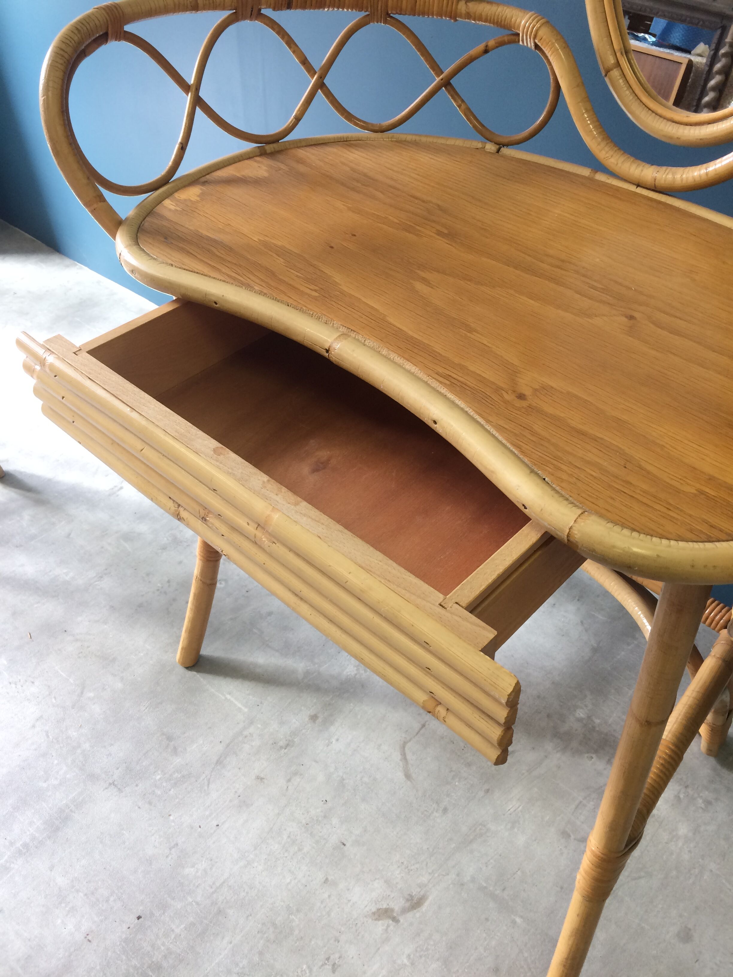 Old rattan hairdresser with stool