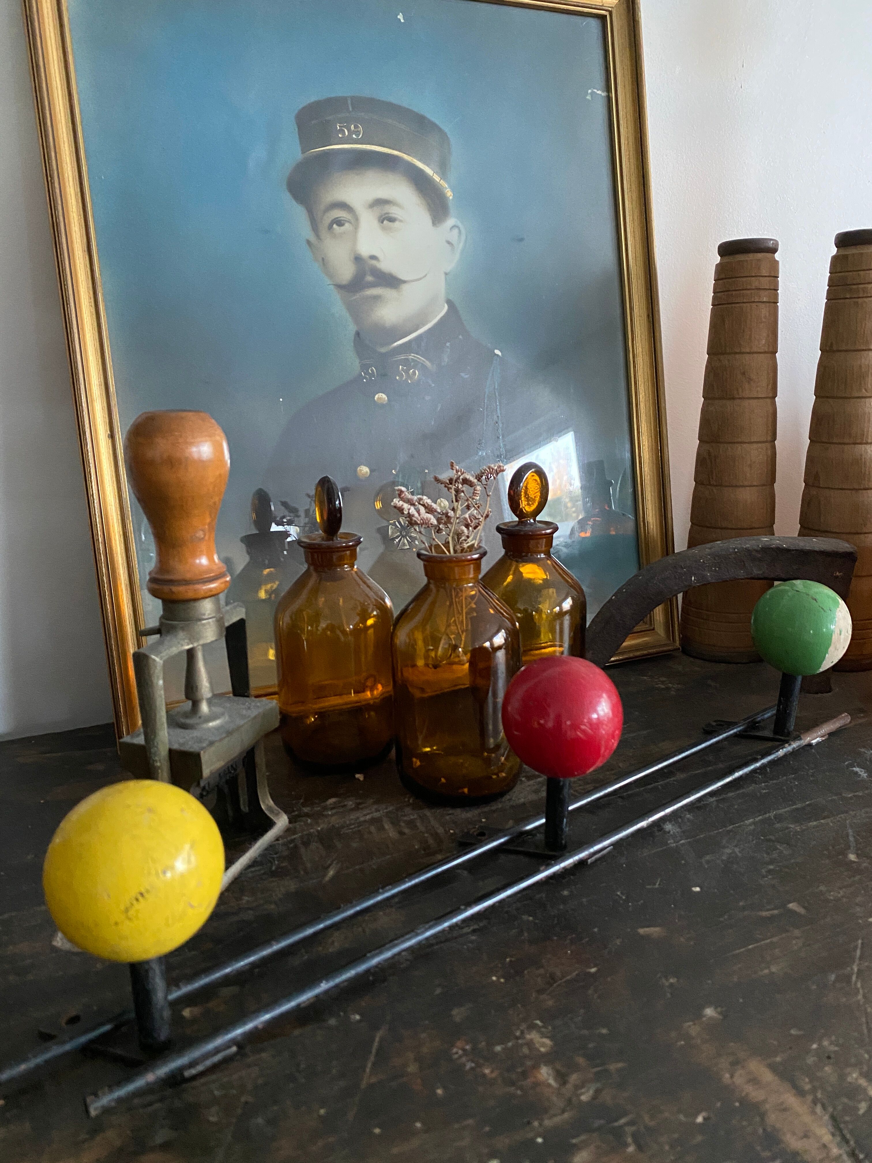 Vintage ball coat holder