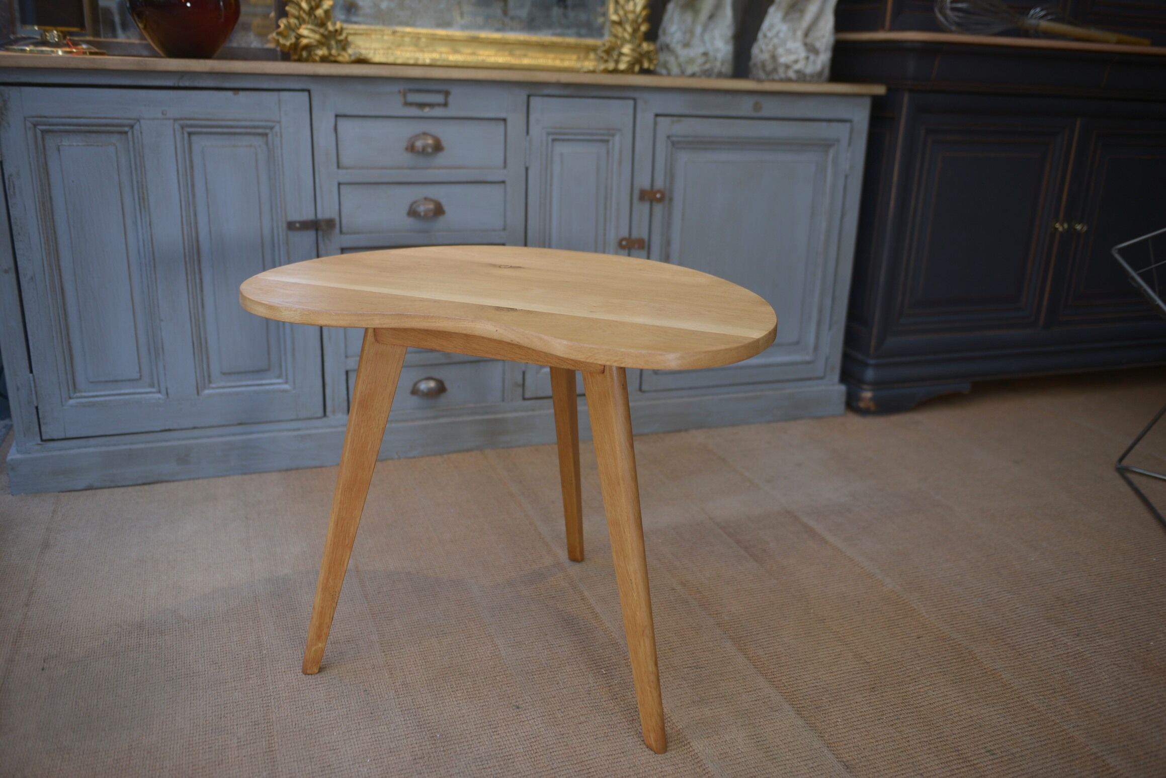 Oak table tripod legs 1950