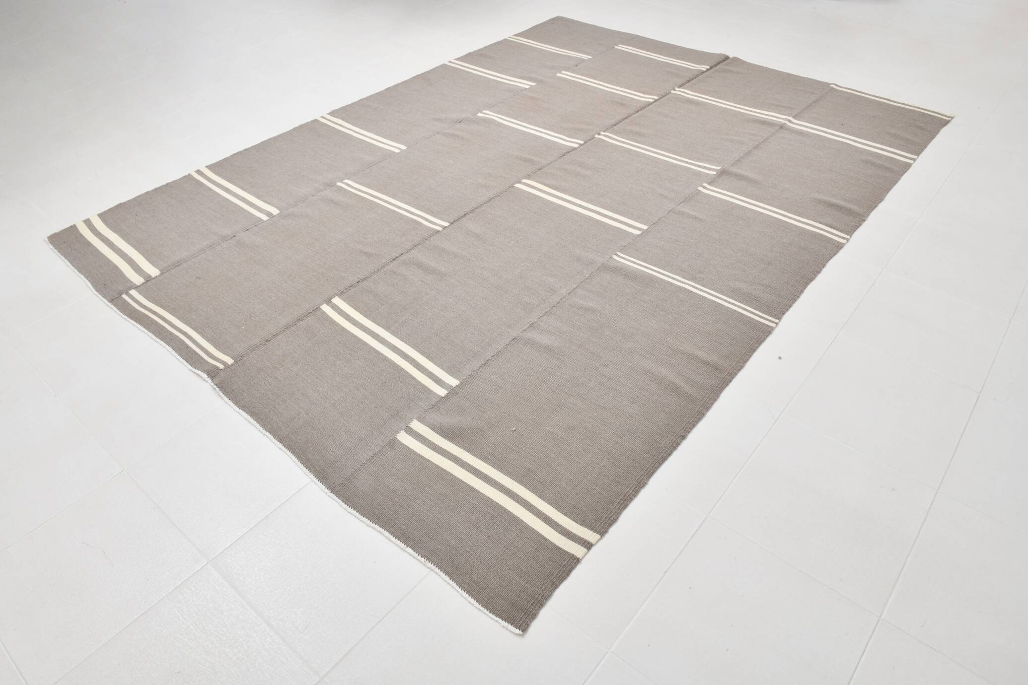 8x10 Gray Beige Vintage Kilim Rug, 235x317Cm