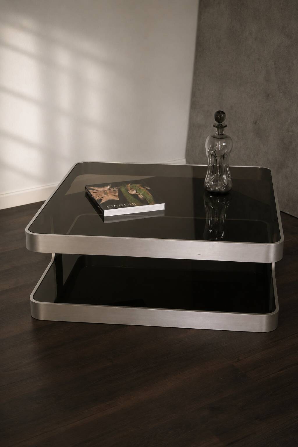Table basse Space Age métal brossé & verre fumé, années 70.