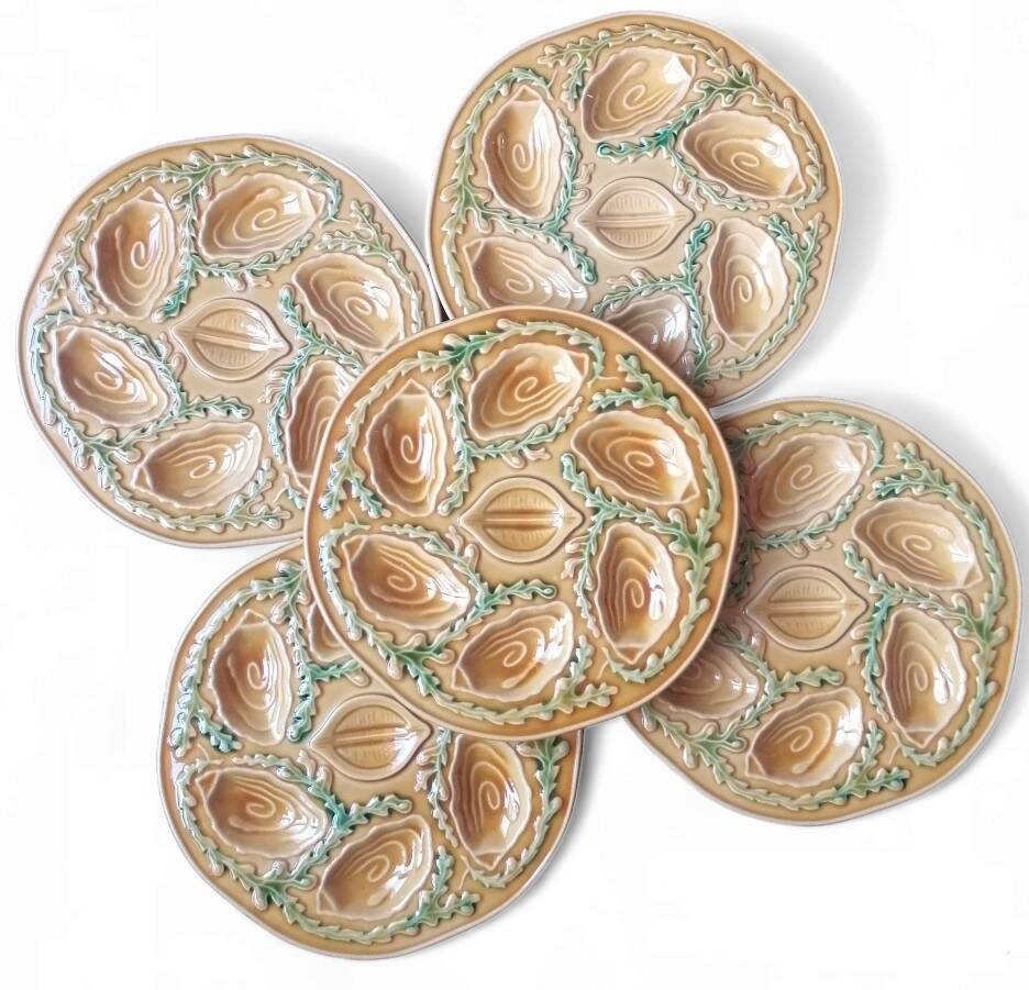 5 Orfinox majolica oyster plates