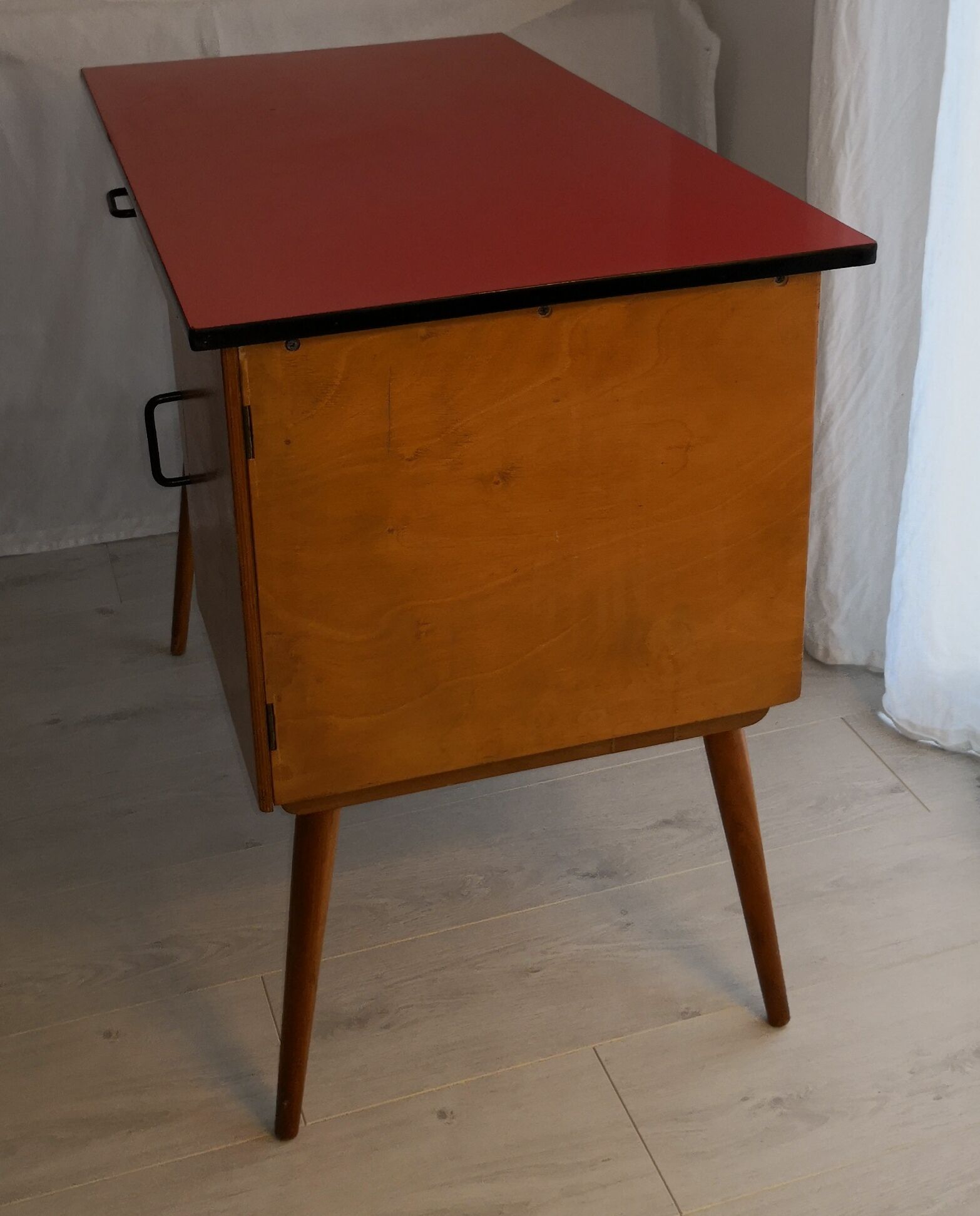 Baumann desk
