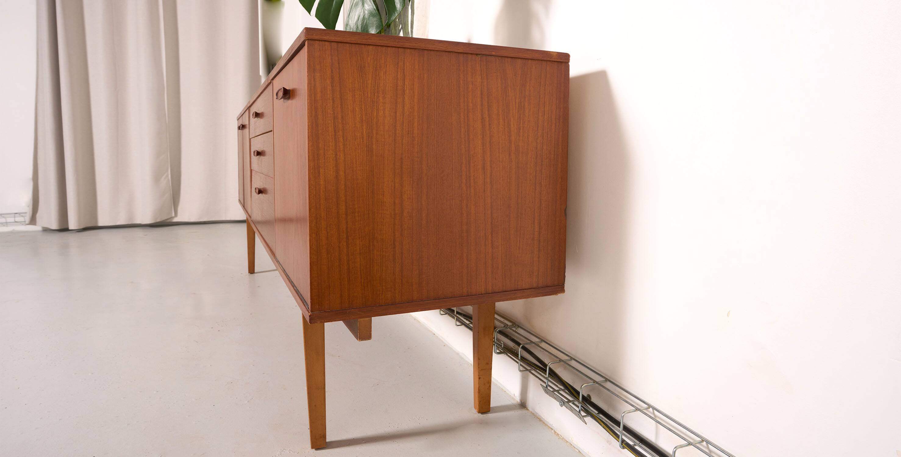 Avalon Yatton vintage sideboard, Scandinavian style L203cm