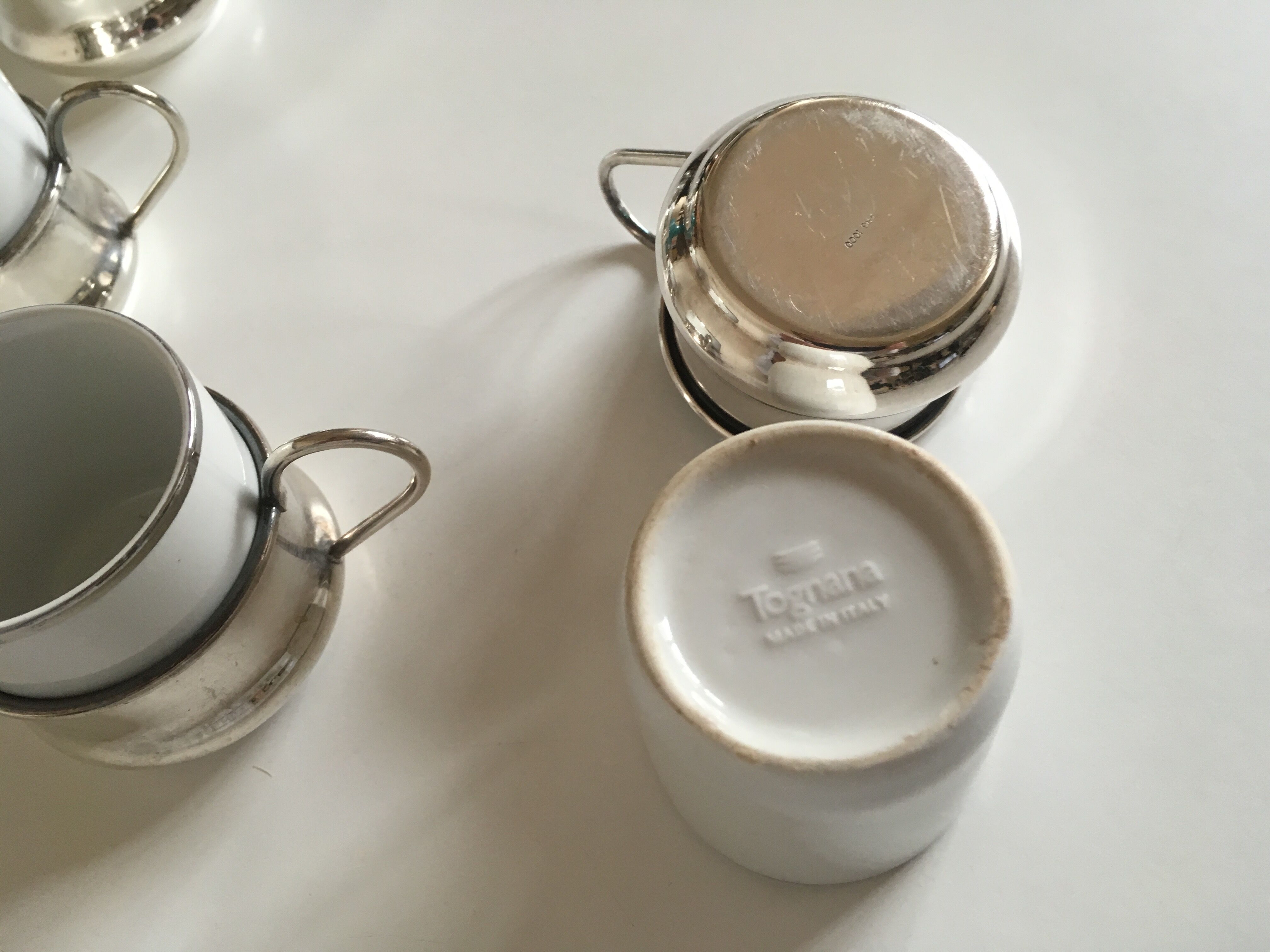Set of 4 coffee cups silver metal coves Italian design, 70s