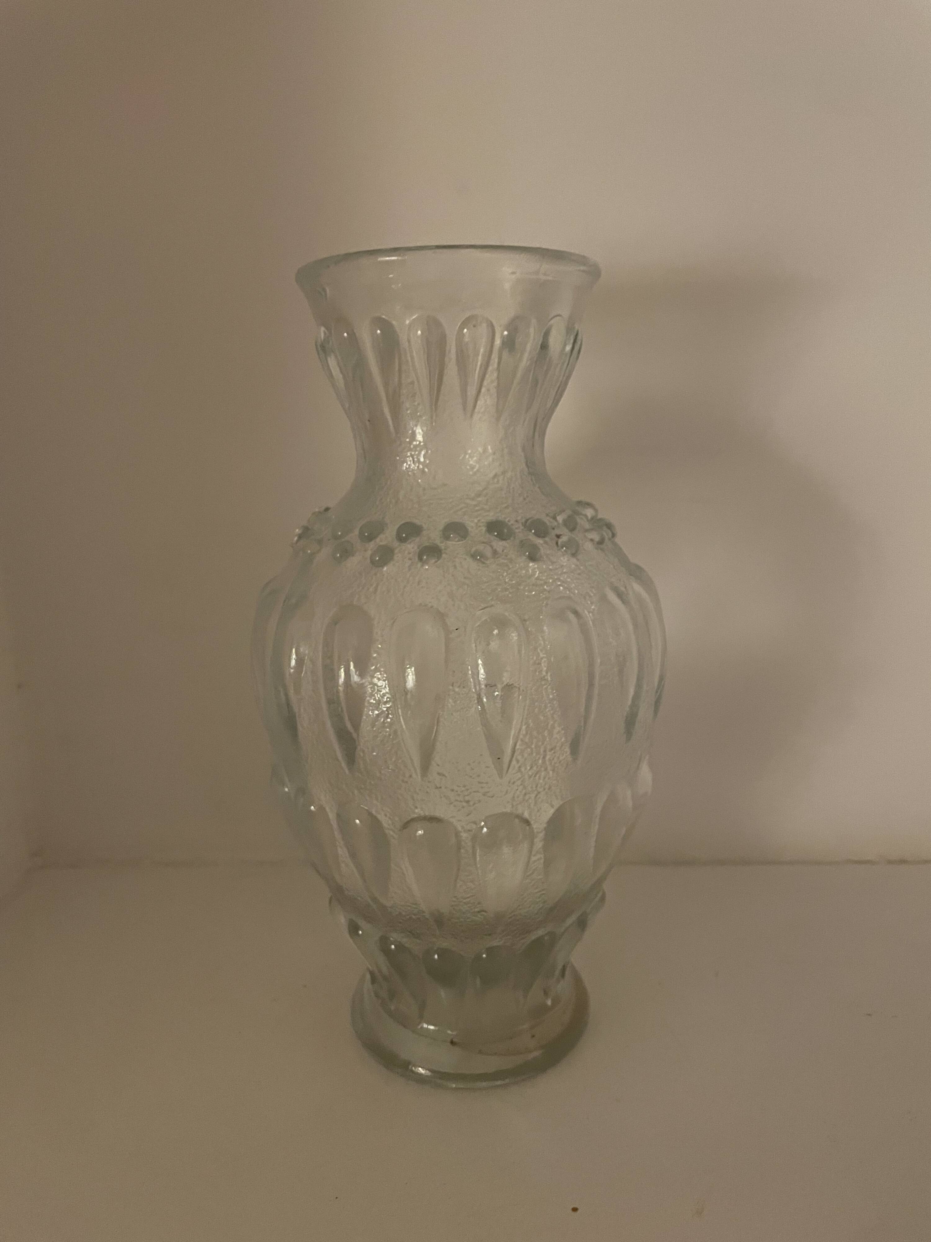 Set of 12 decorative items