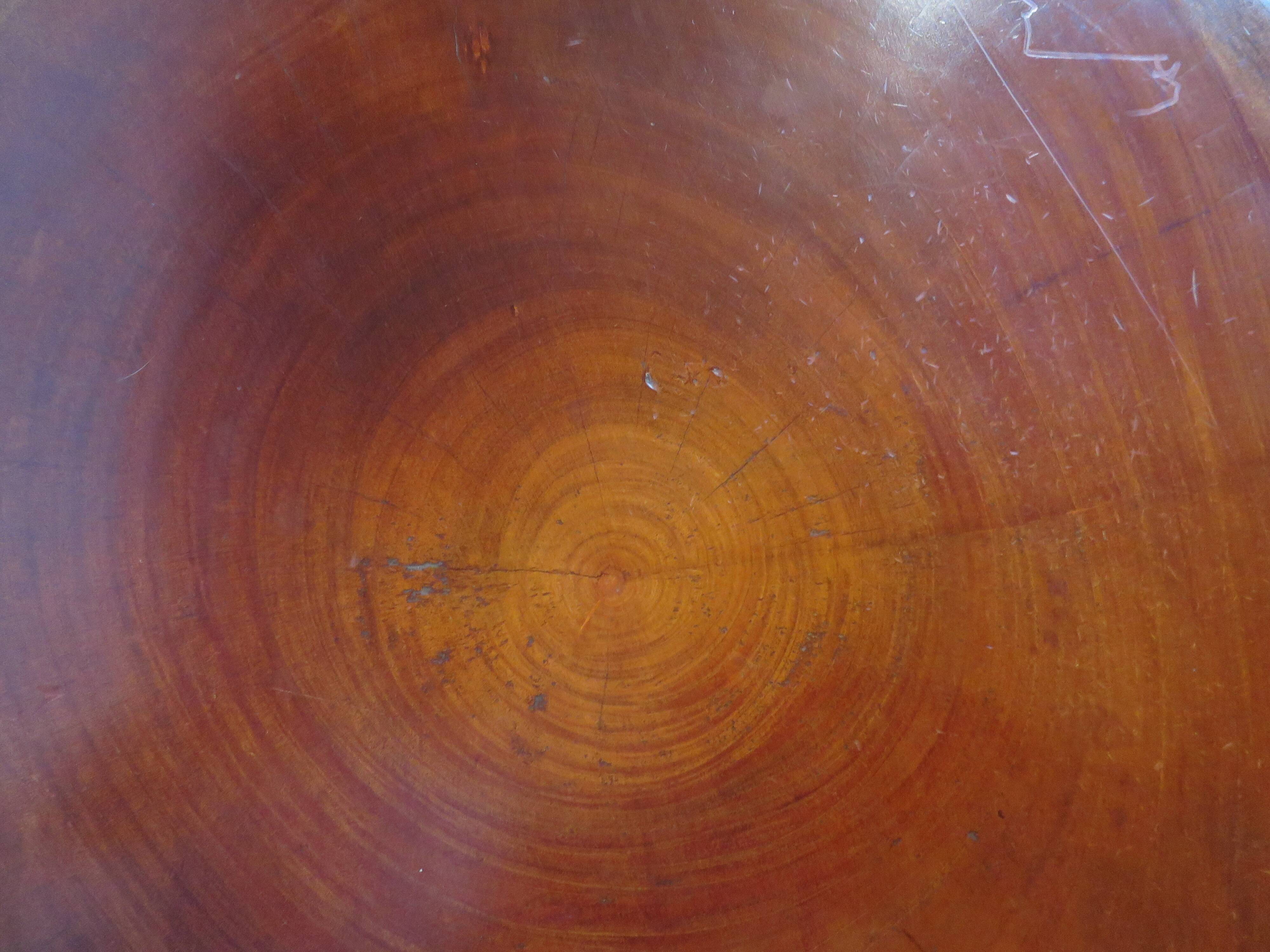 Tripod coffee table - solid okoumé wood - organic shape - brutalist style