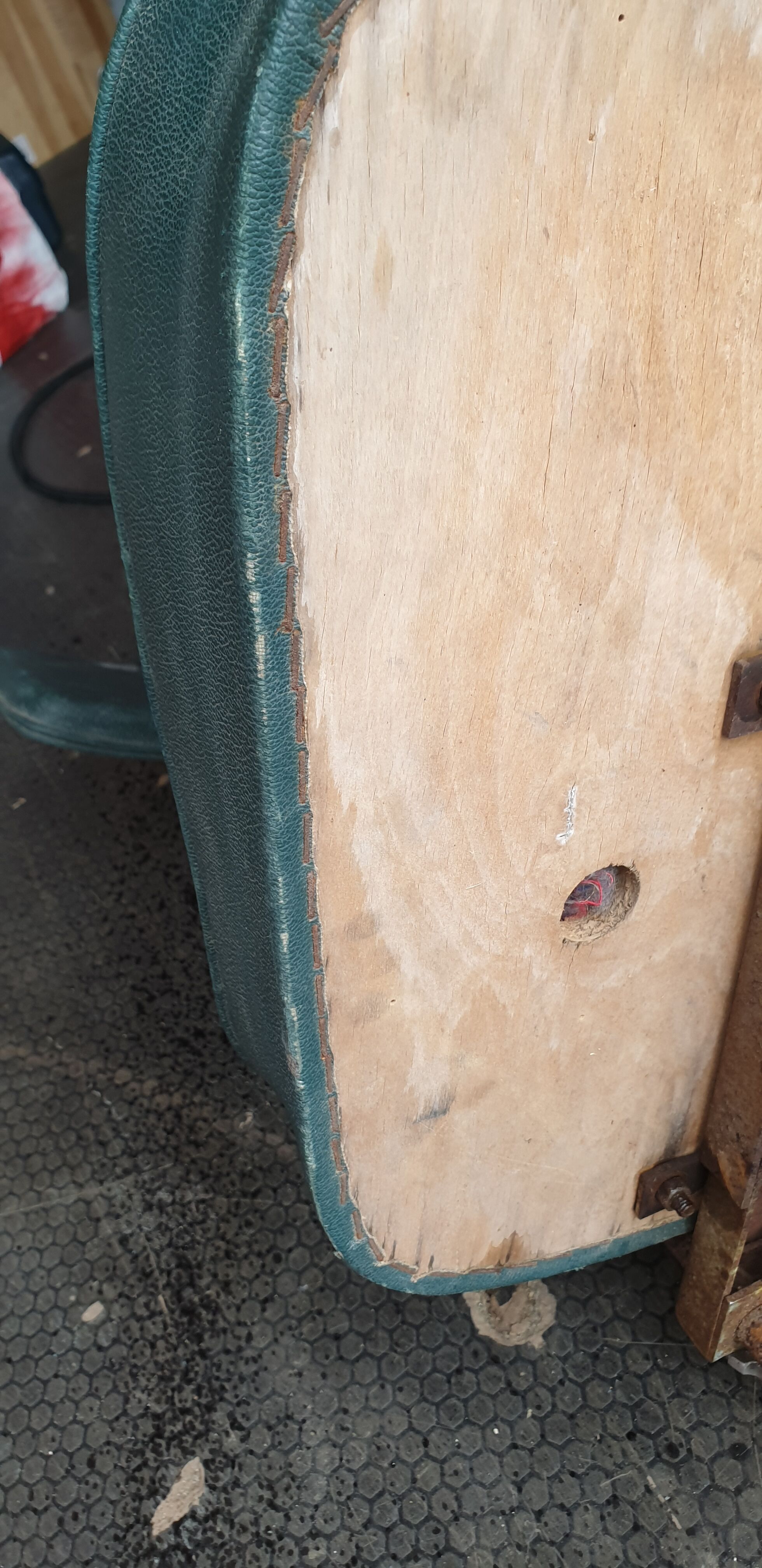 Swivel chair in green skai and chrome steel, Pullman, 1960