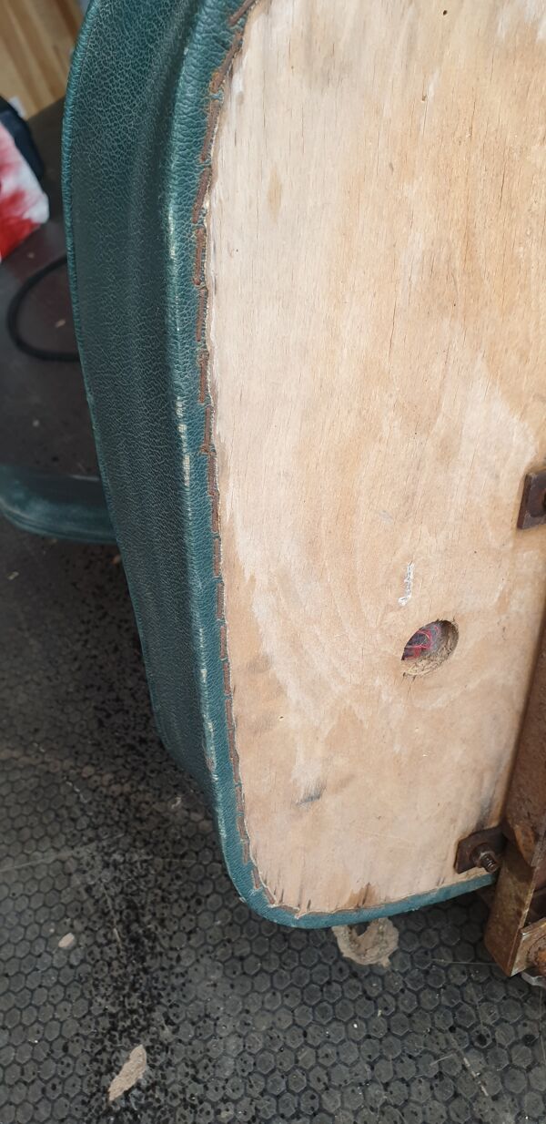 Chaise pivotante en skaï vert et acier chromé, Pullman, 1960