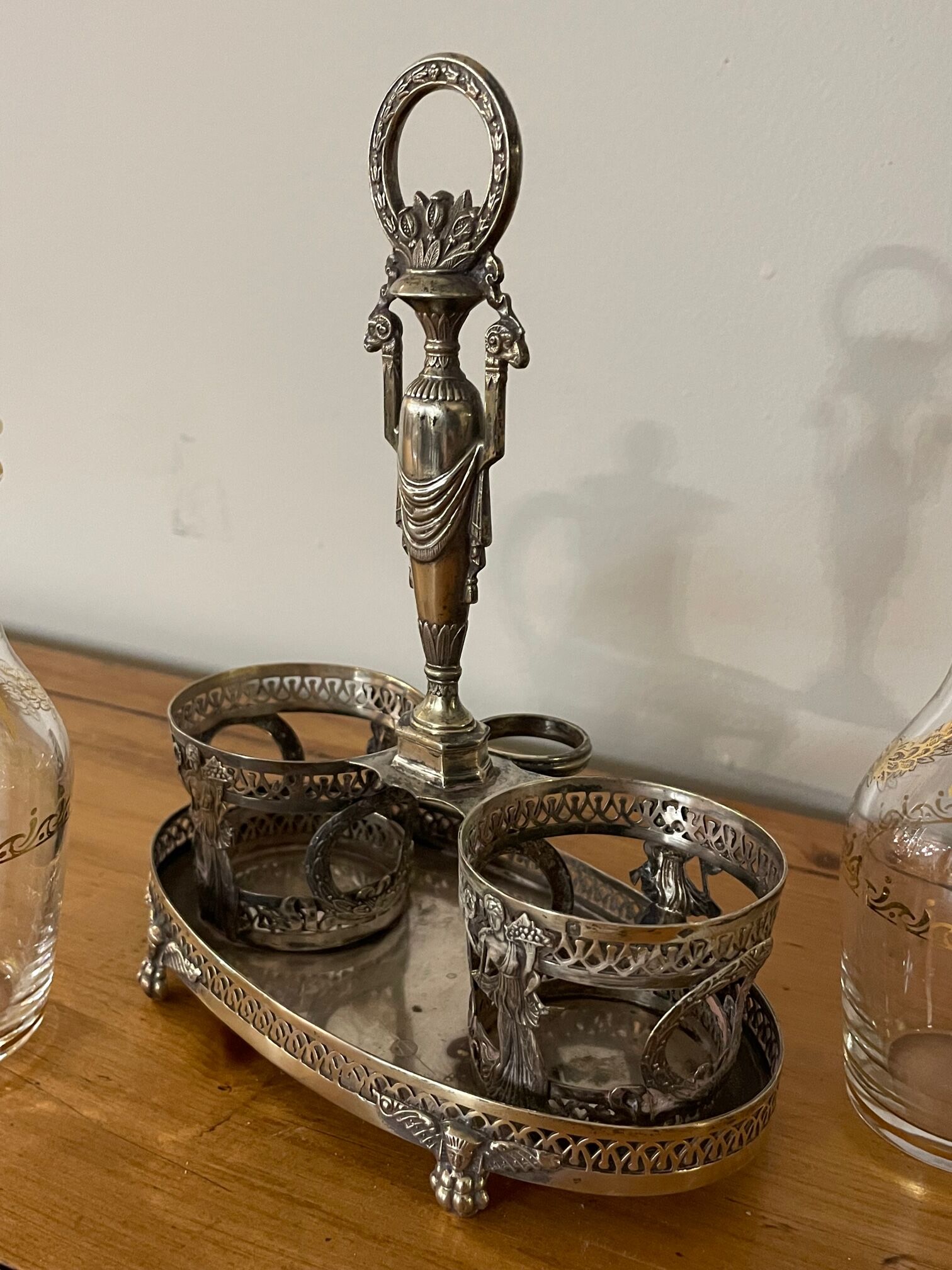 Oil and vinegar maker