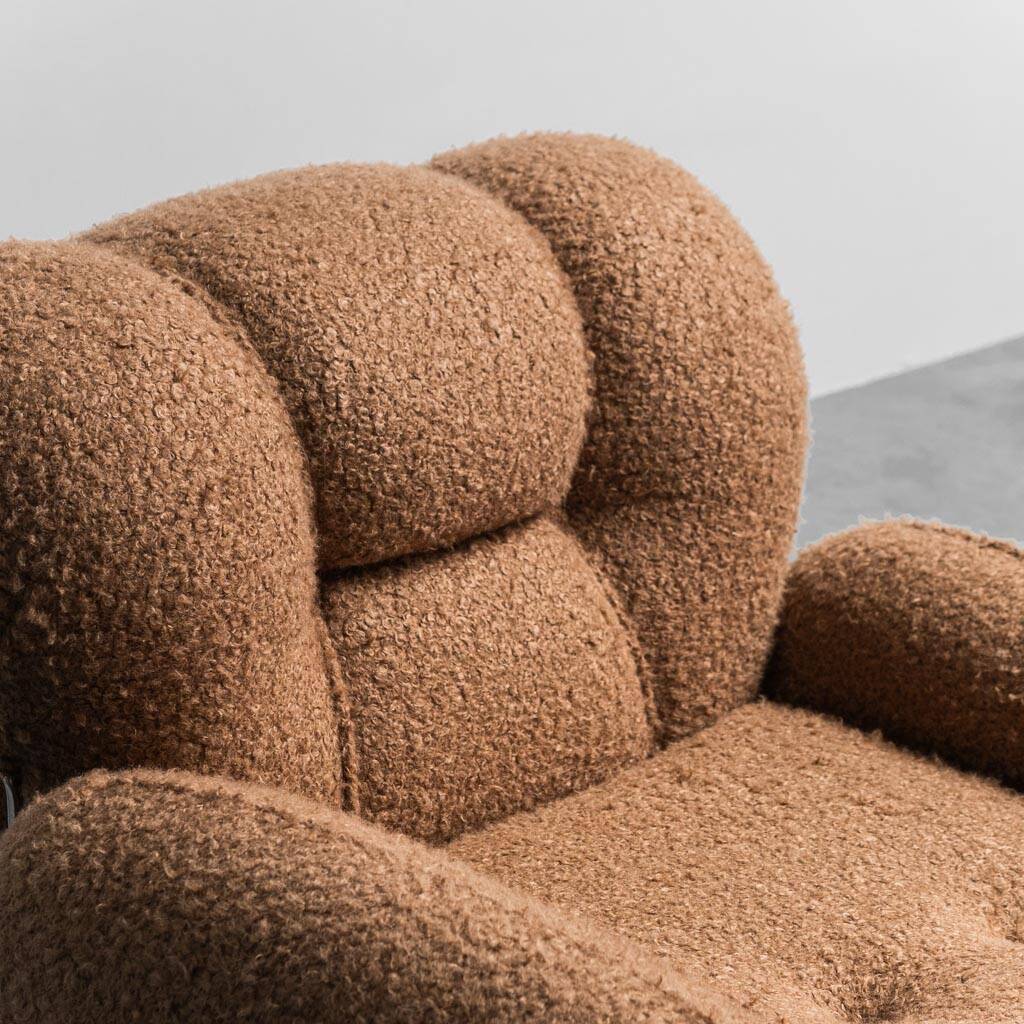 Poltrona in bouclé anni ’70 vintage modernariato