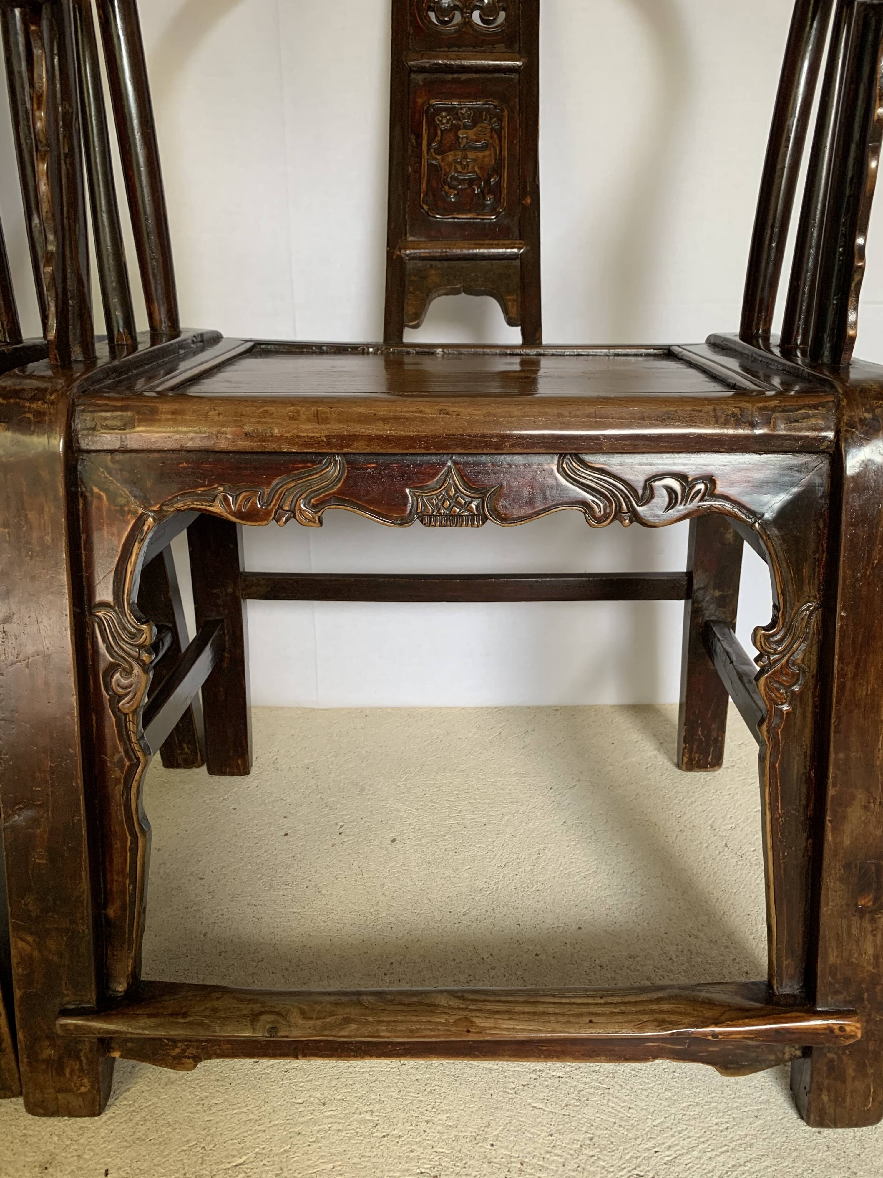 Paire de fauteuils chinois