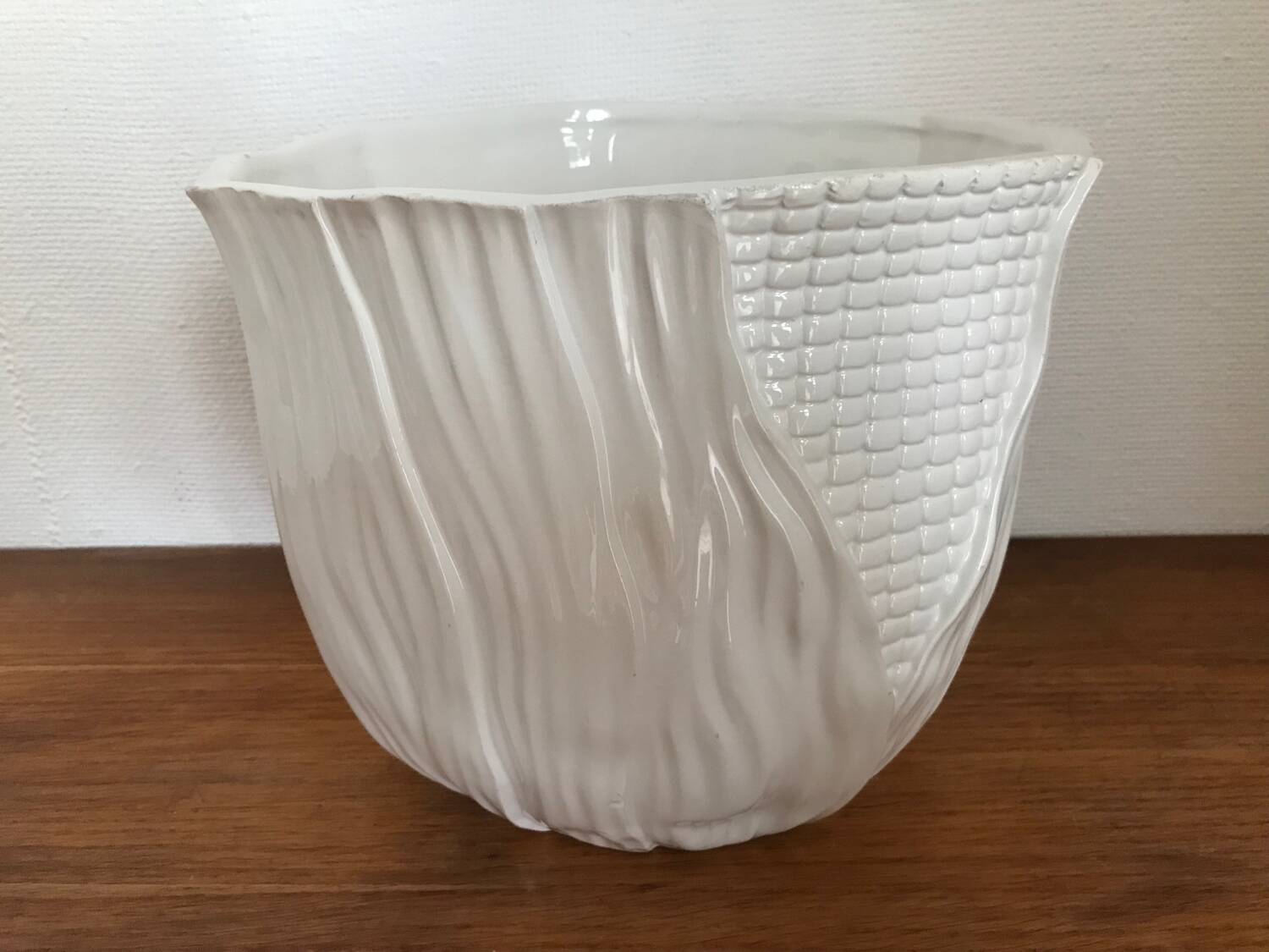 Bassano slip pot cover
