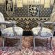 Paire de fauteuils cabriolets de style Louis XV