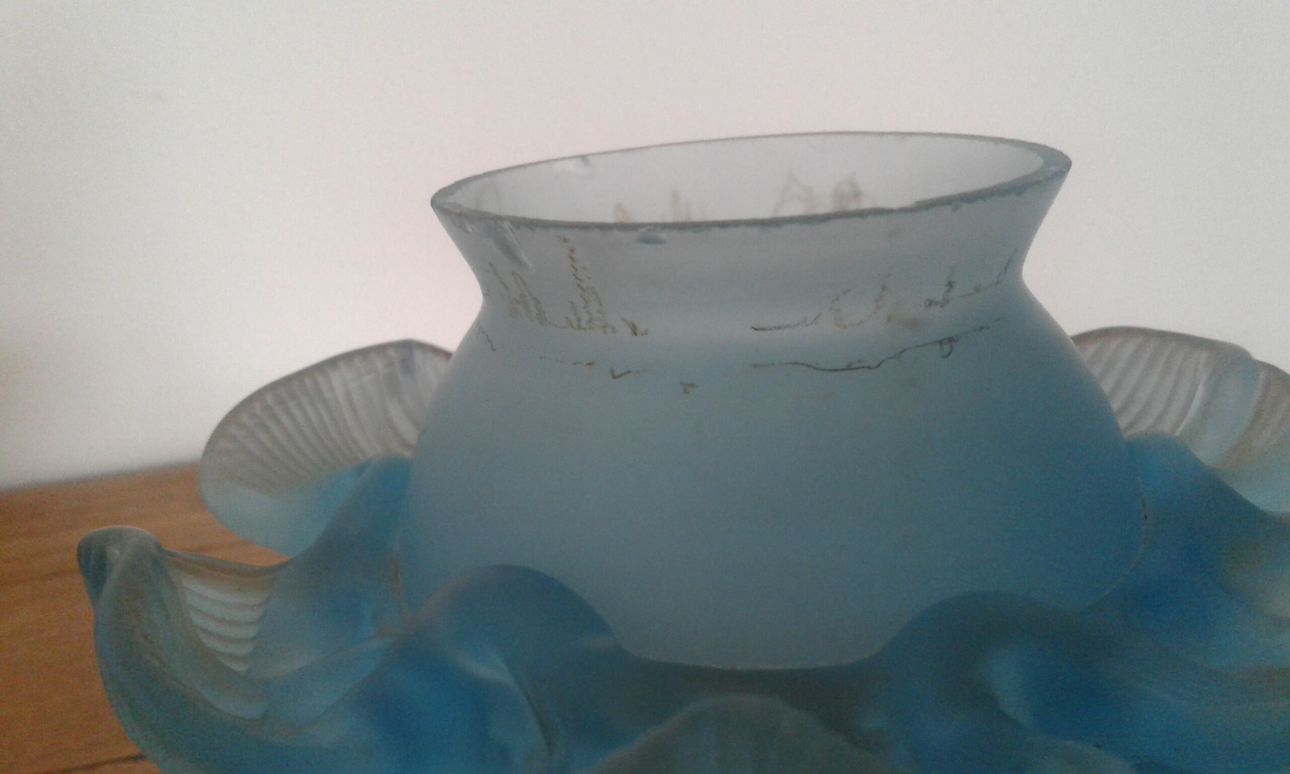 Abat jour verre bleu, forme  fleur