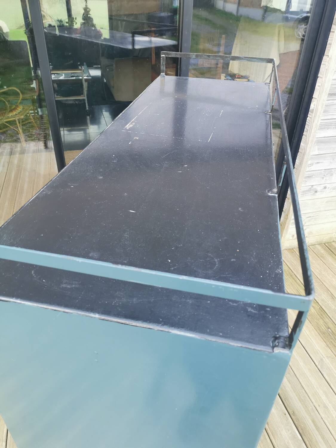 SOLFA metal locker room for mates