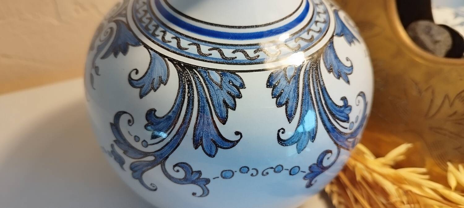 Montagnon Nevers earthenware soliflore vase