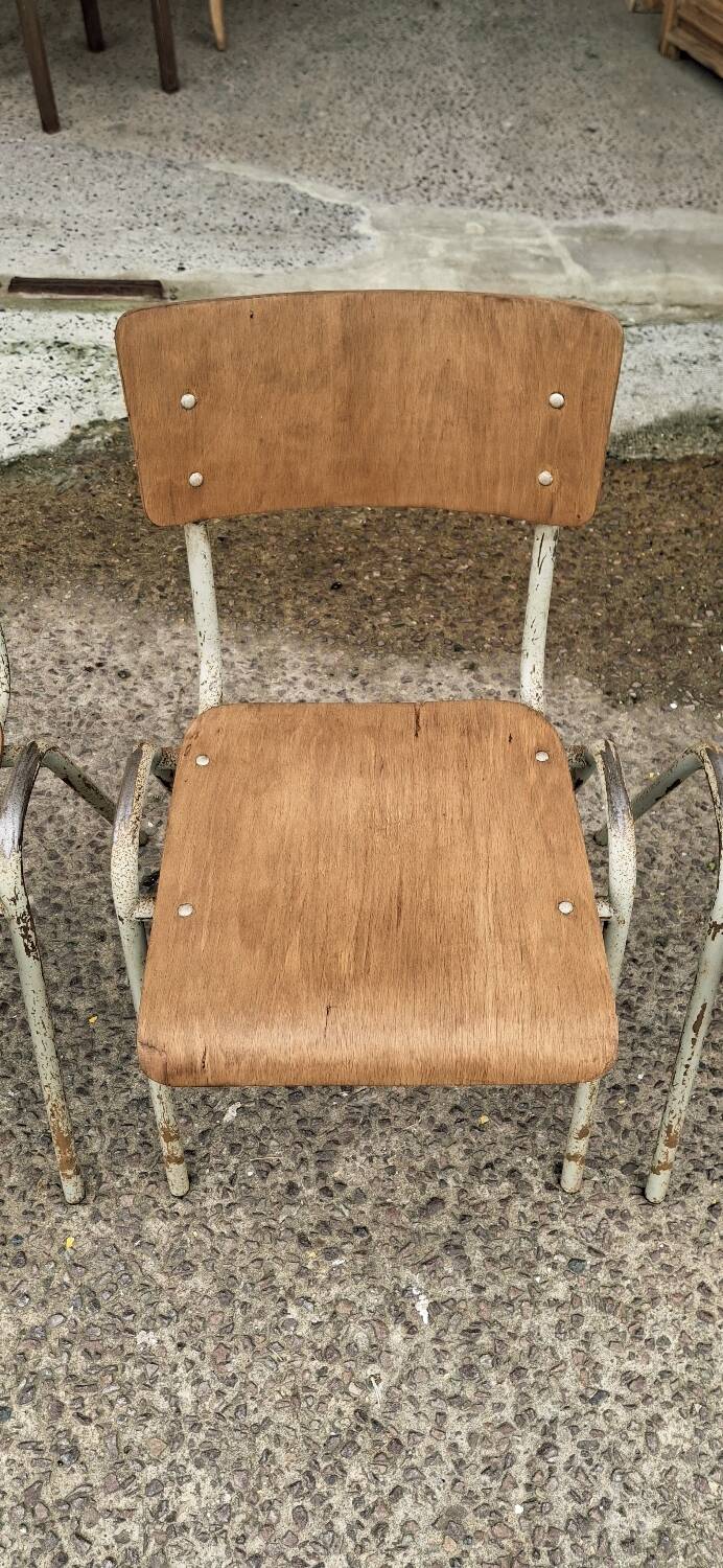 Chaises industrielles