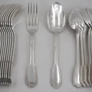 Boulenger Godrons 12 forks + 8 dessert spoons, 20 pieces.