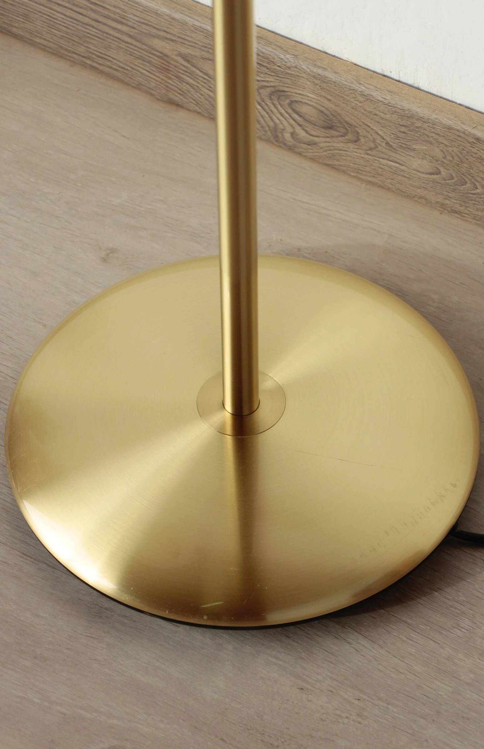 Le Klint 340 floor lamp in brass – design by Philip Bro Ludvigsen