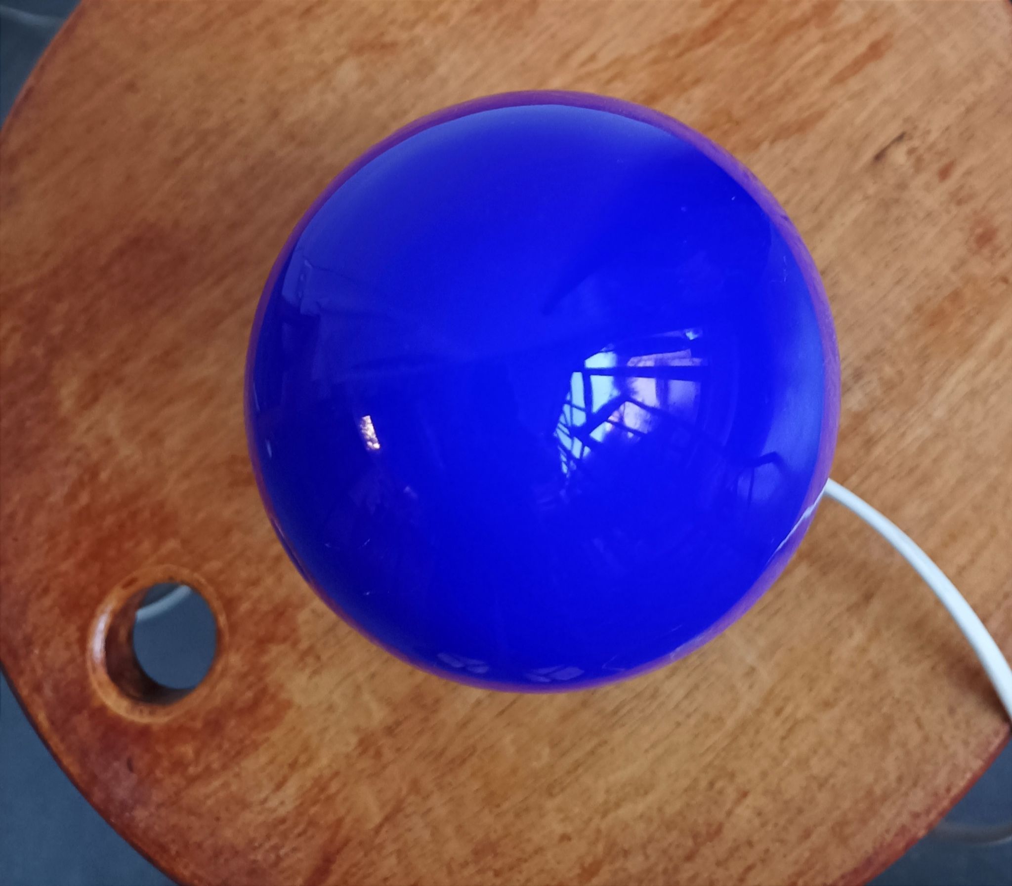 Lampe Dino egg design Tatsuo Konno 90s