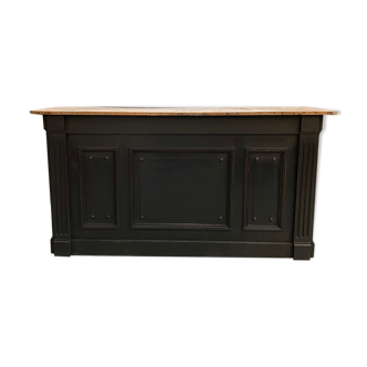 Old patinated counter