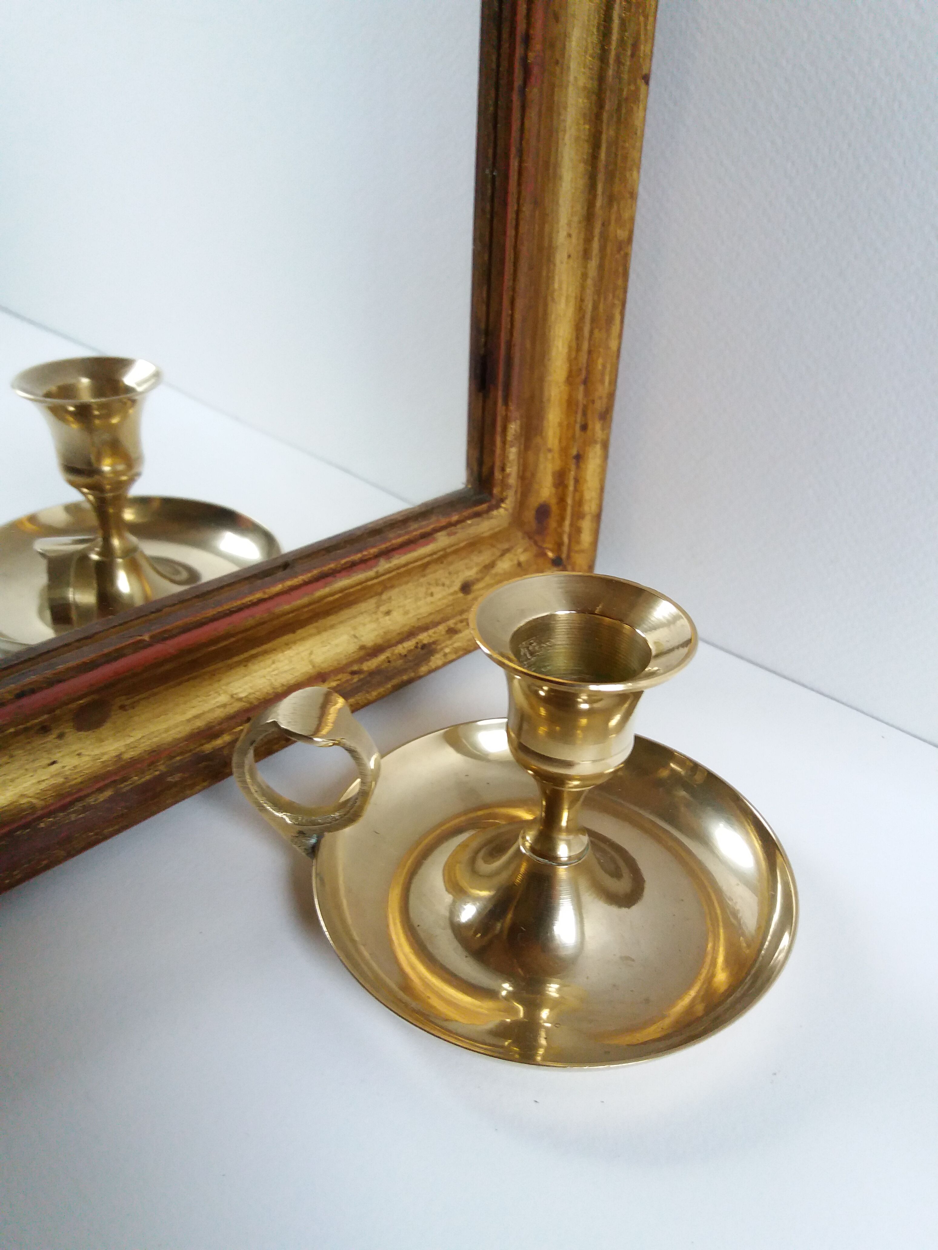 Golden brass cellar rat bougeoir