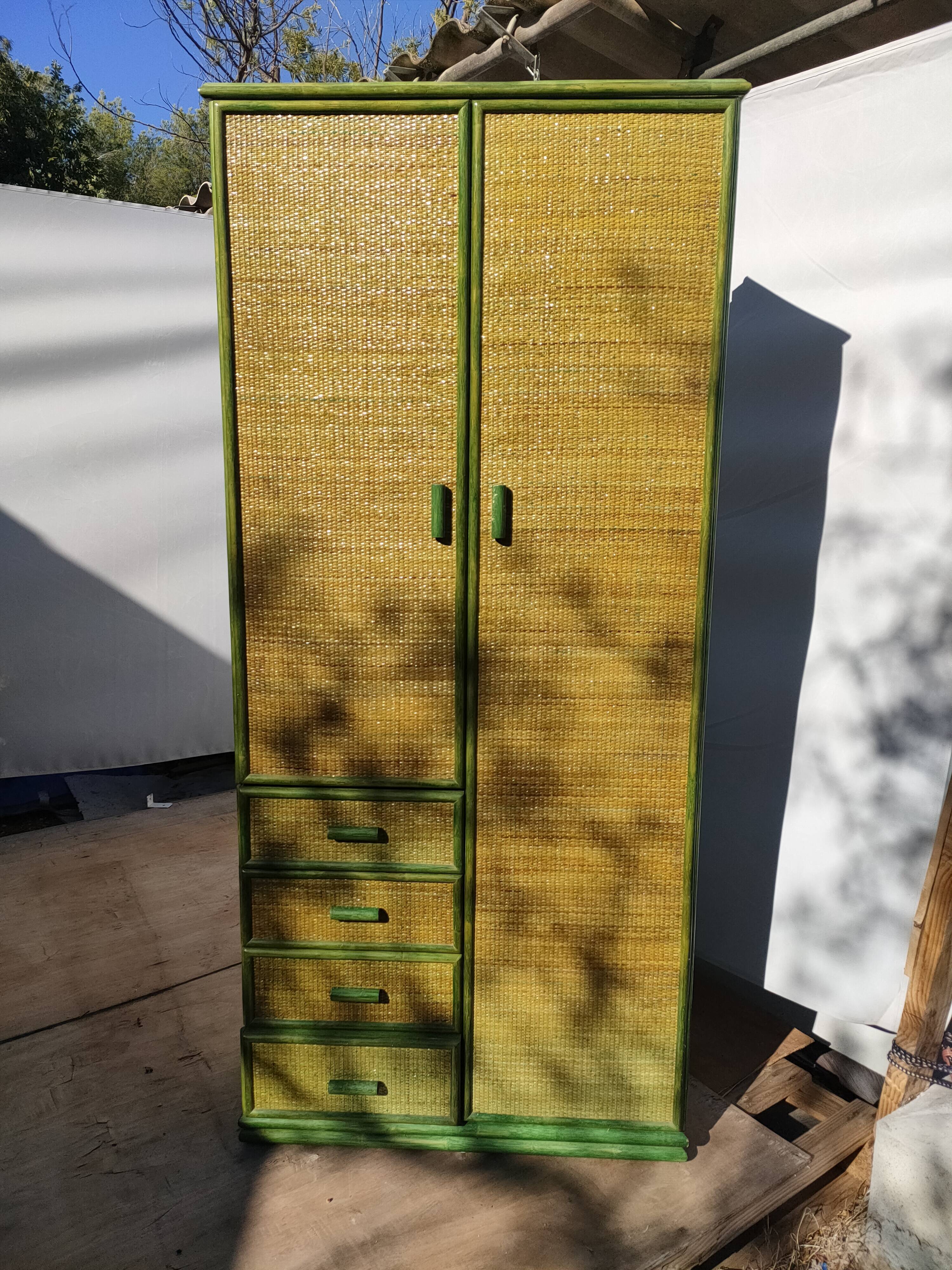Armoire Roche Bobois vintage cannage rotin