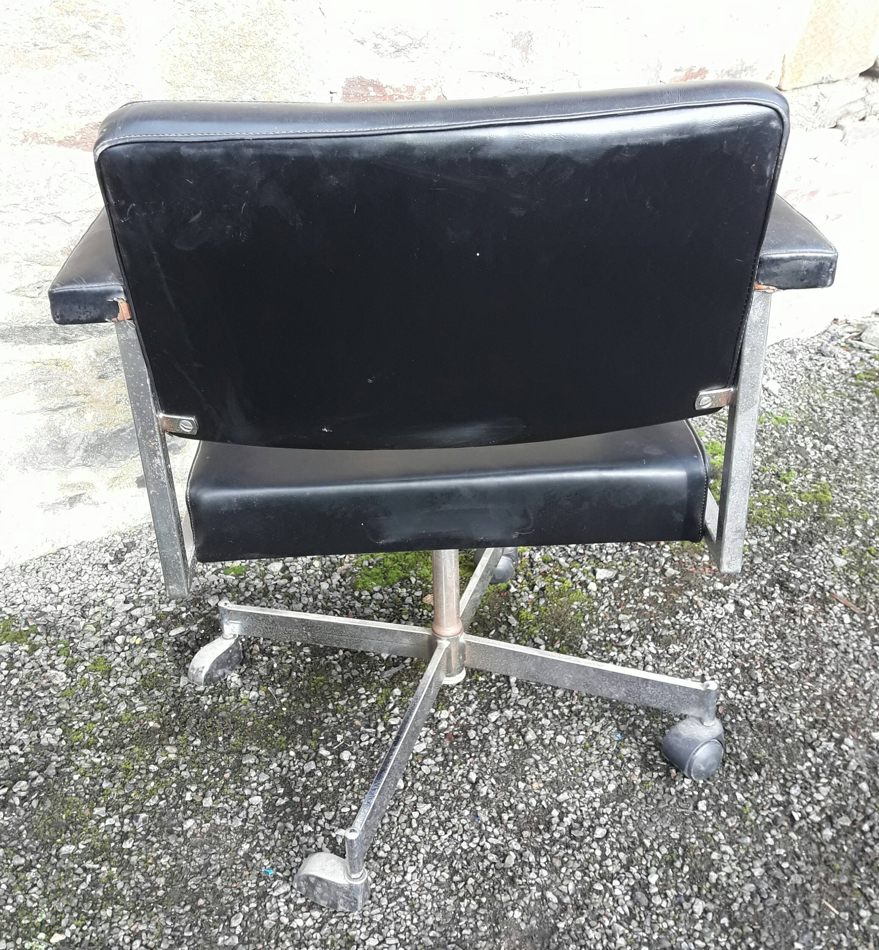 OEM Strafor 60s office chair in leatherette and chrome metal