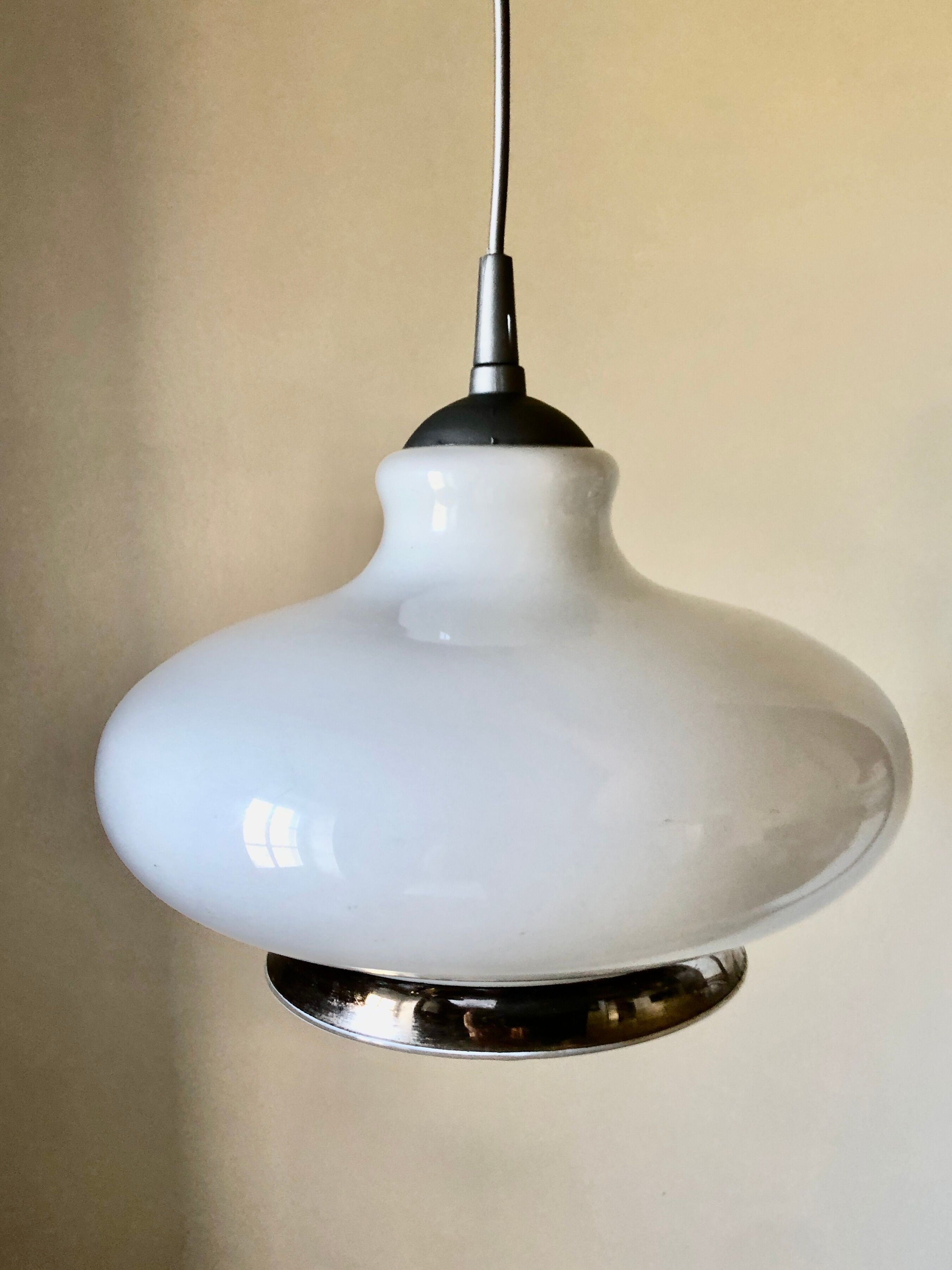 Suspension en opaline et fil d'argent