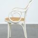 Chaise de bistrot blanche vintage avec accoudoirs, style Thonet