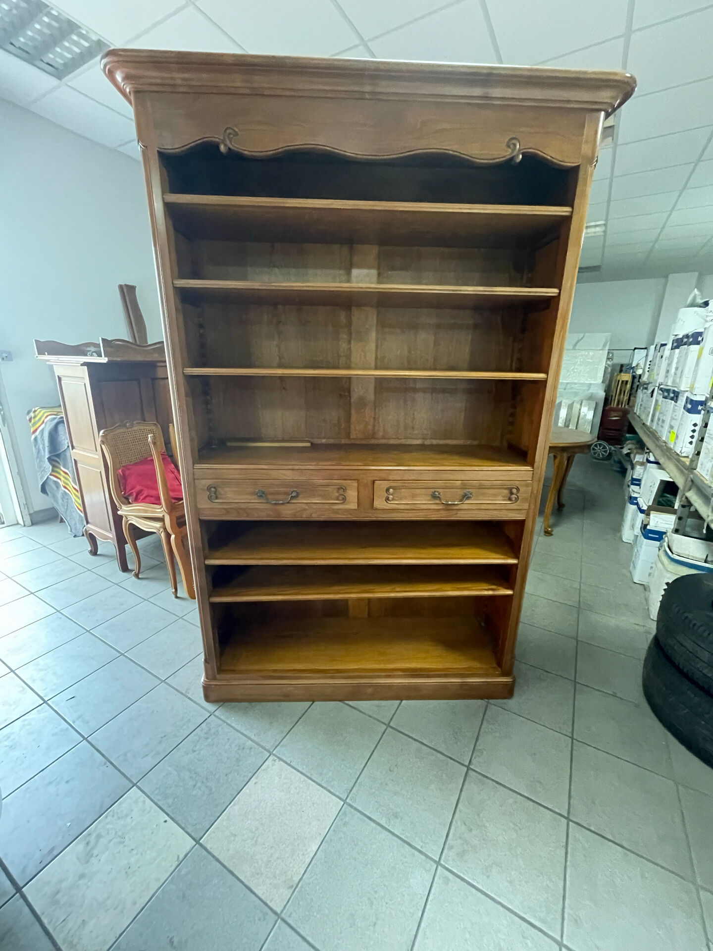 Grande bibliothèque / Vaisselier en bois 