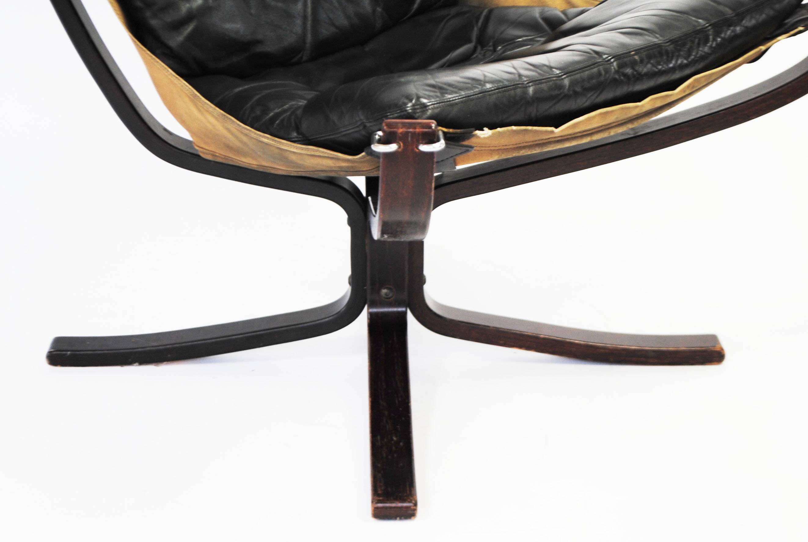 Chaise Falcon de Sigurd Ressell