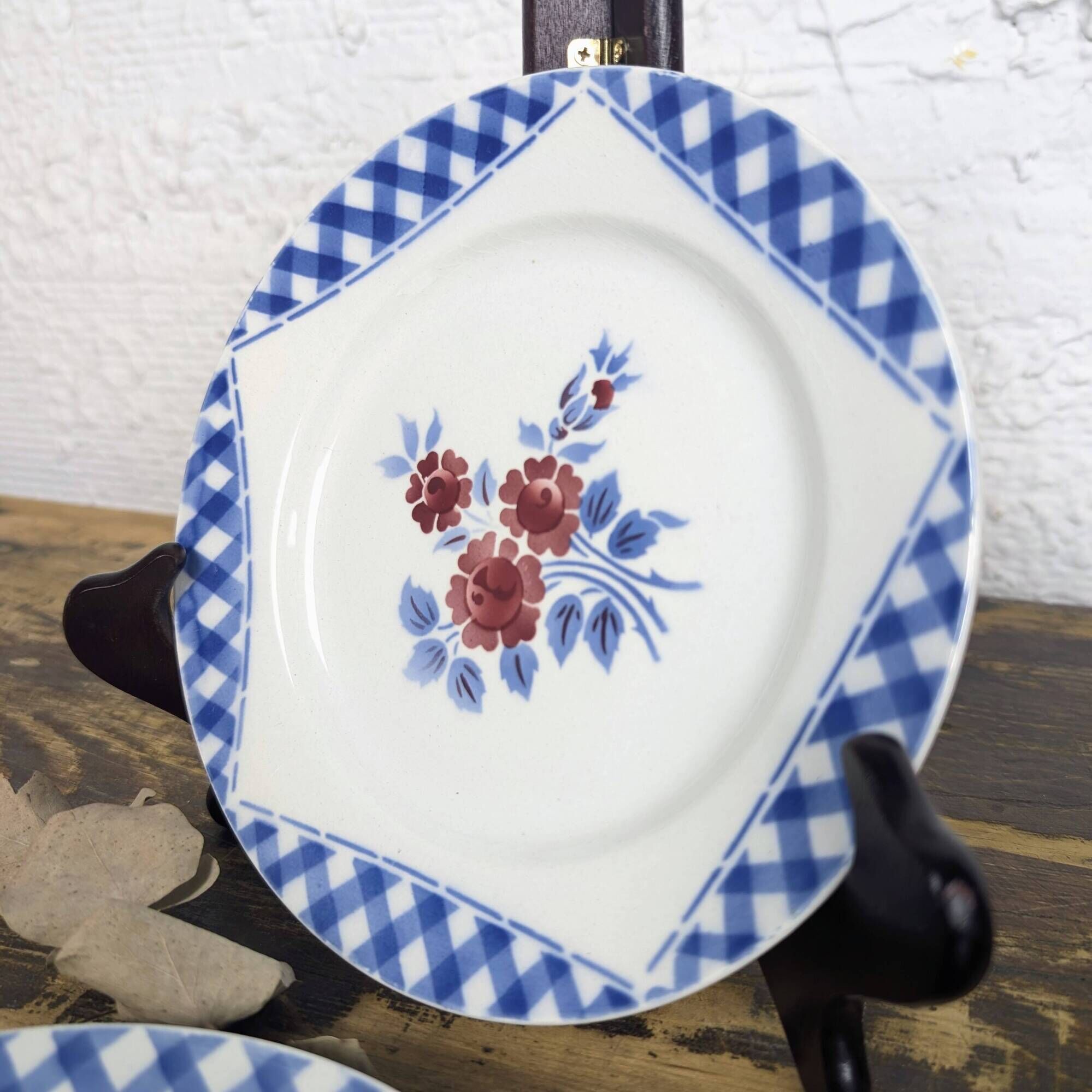 Dessert plate in earthenware K&G Lunéville model Henri