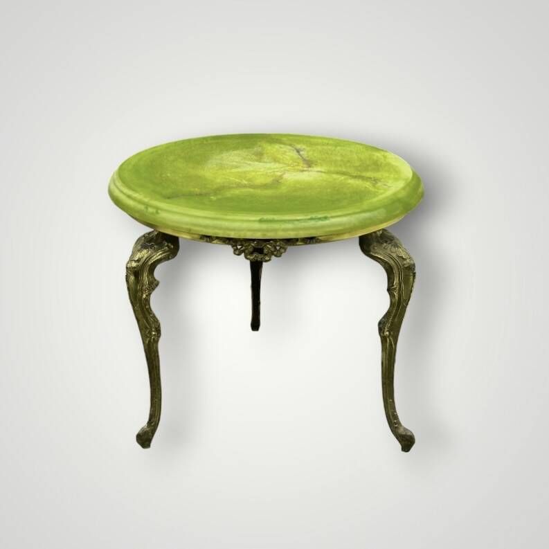 Vintage side table in green resin and gilded cast iron - boudoir spirit