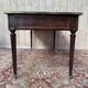 Bureau plaît de style Louis XVI en acajou et filets de laiton