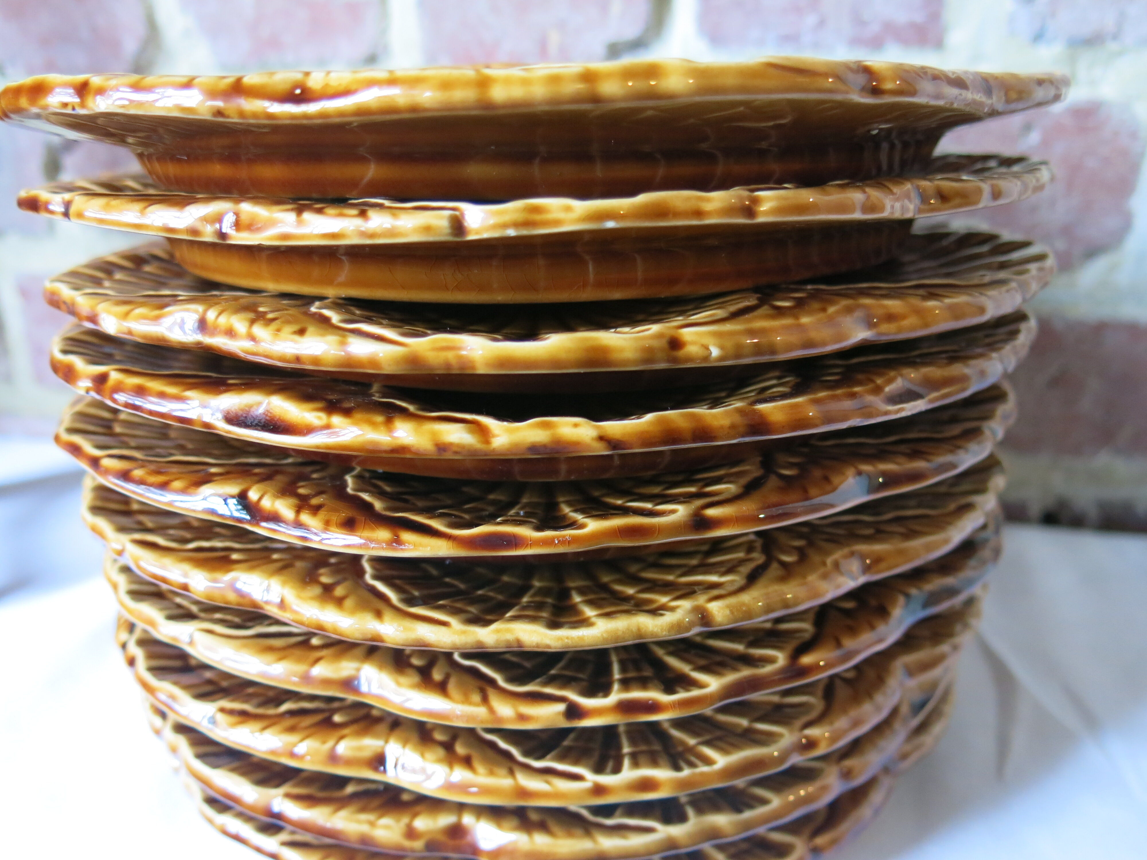 10 Sarreguemines oyster plates in very good condition