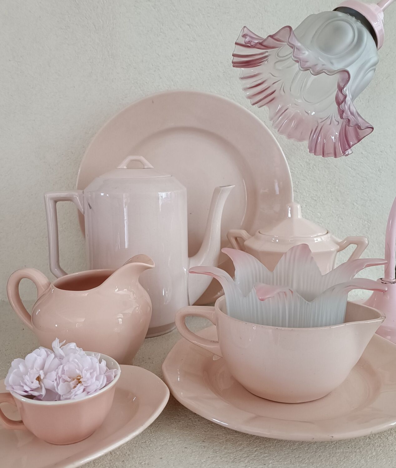 Iron earth teapot Wolves' Mill