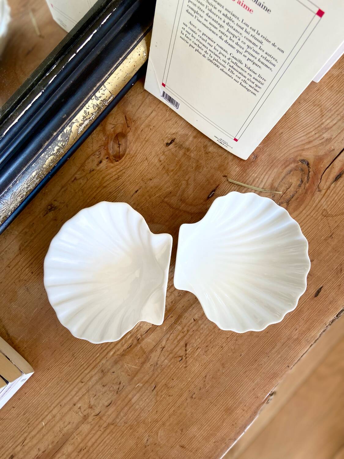 Earthenware "Shells" pocket emptier - 1970.