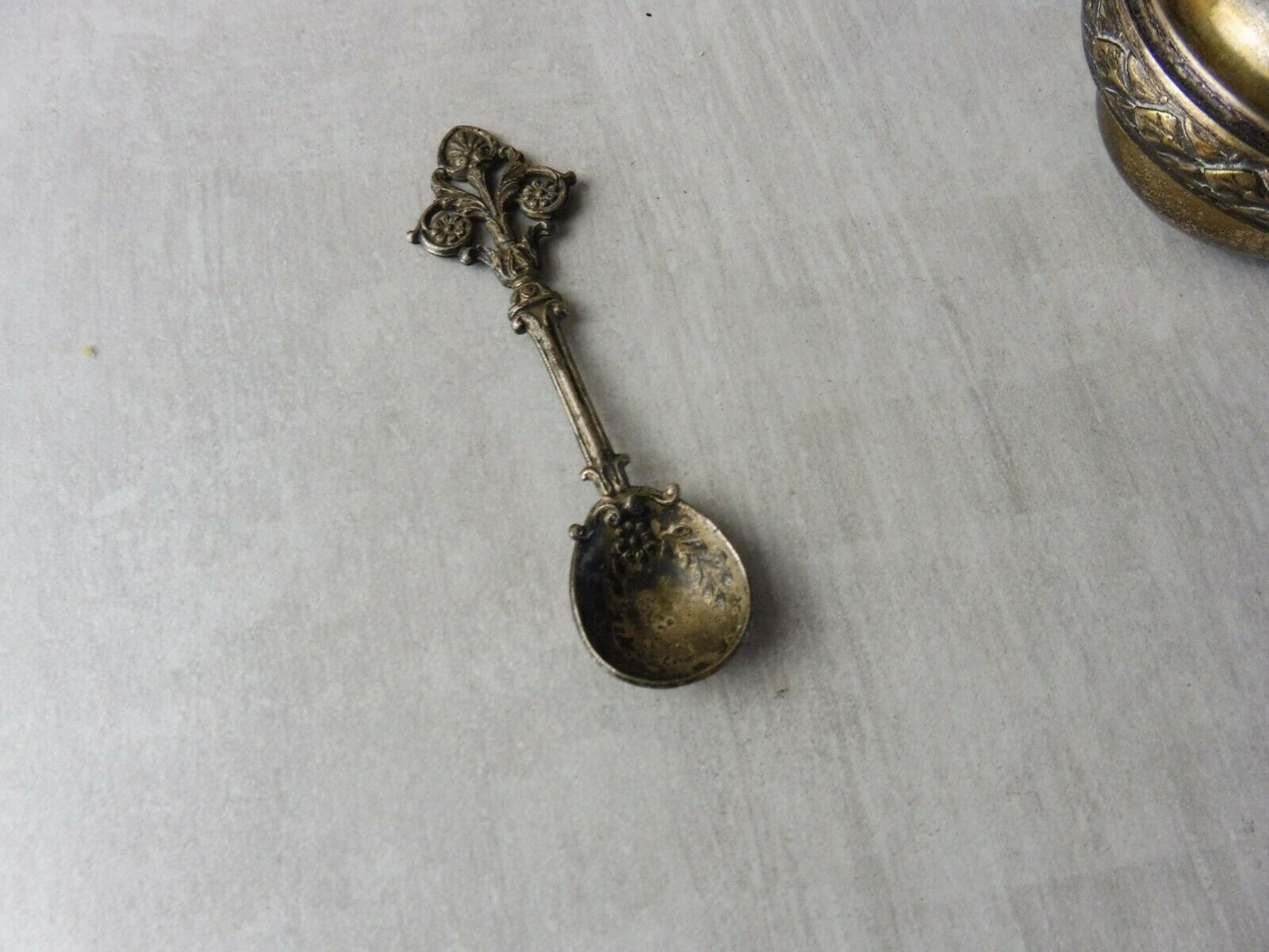 Old saleron in silver metal