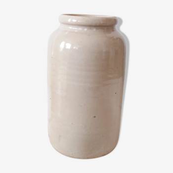 Canned pot in glazed sandstone