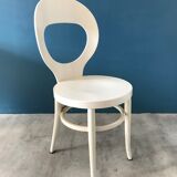 White Baumann Seagull chair