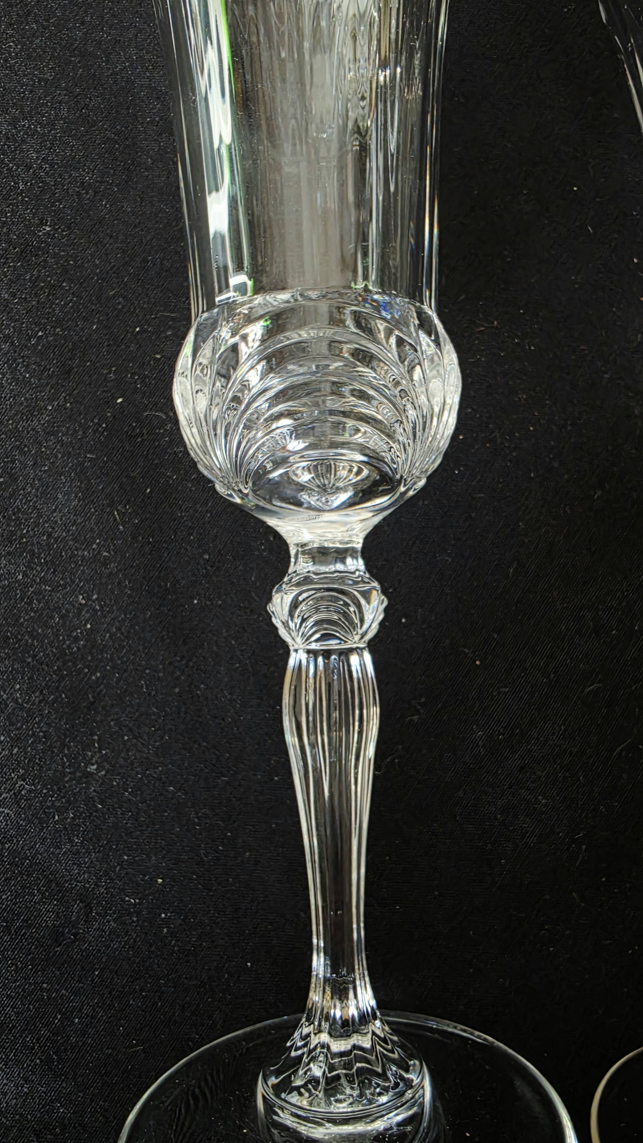 Lot exclusif de 18 verres authentiques en cristal de Lorraine Paris (+24 %